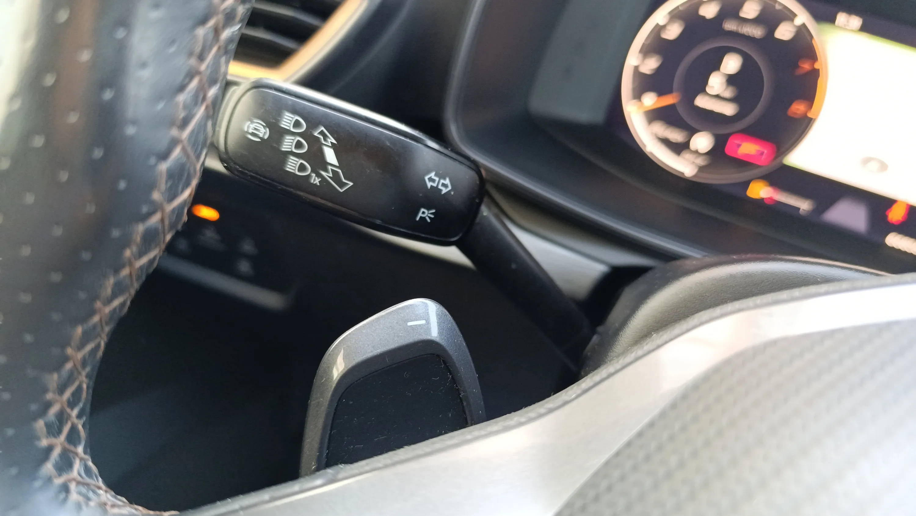 Cupra Formentor 1.5 TSI DSG - foto 12