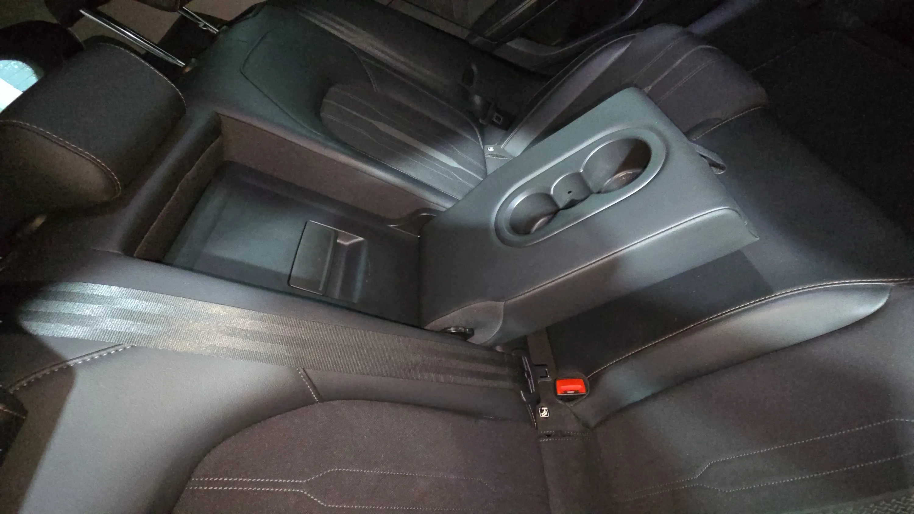 Cupra Formentor 1.5 TSI DSG - foto 18