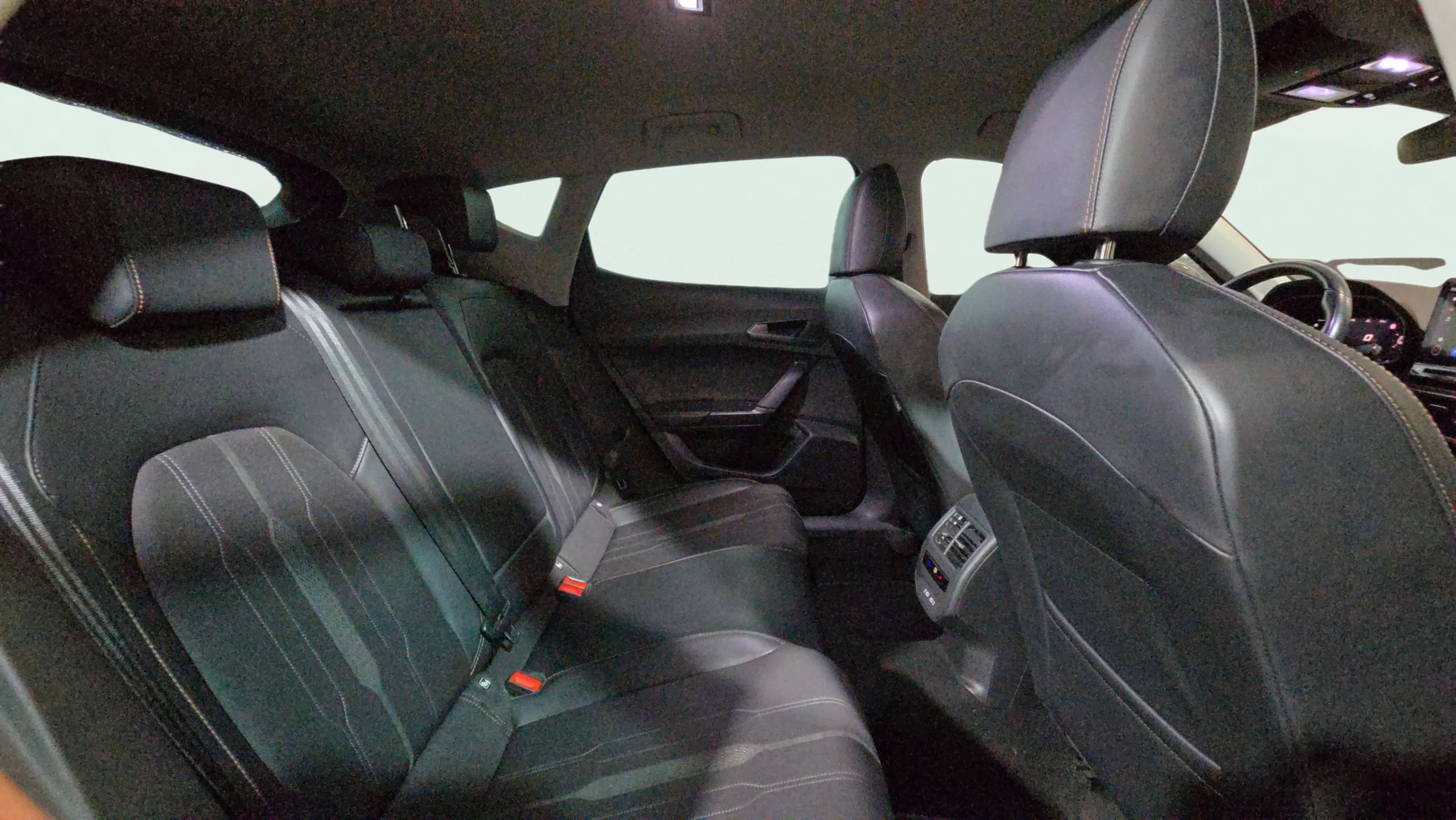 Cupra Formentor 1.5 TSI DSG - foto 20