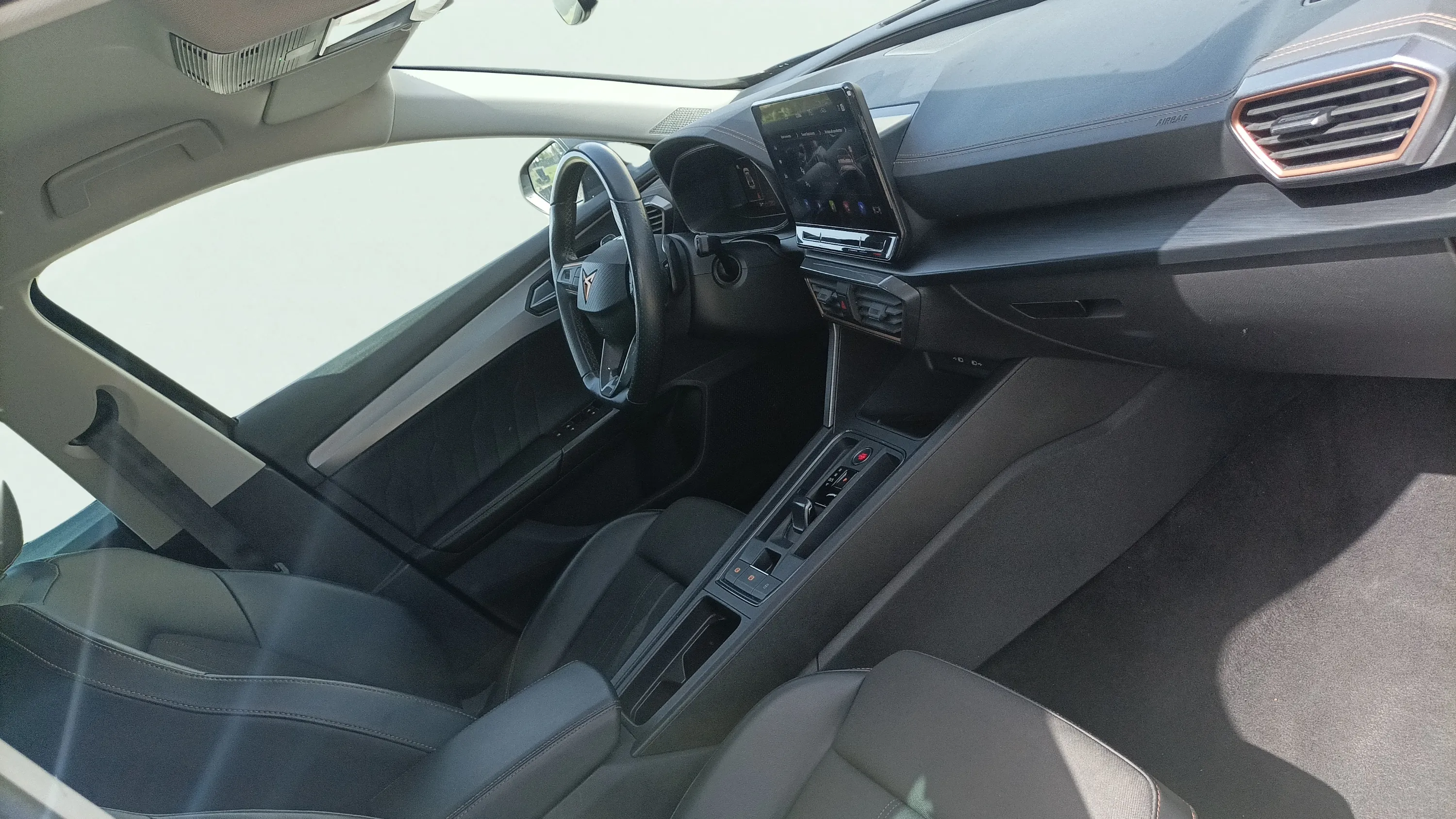 Cupra Formentor 1.5 TSI DSG - foto 13