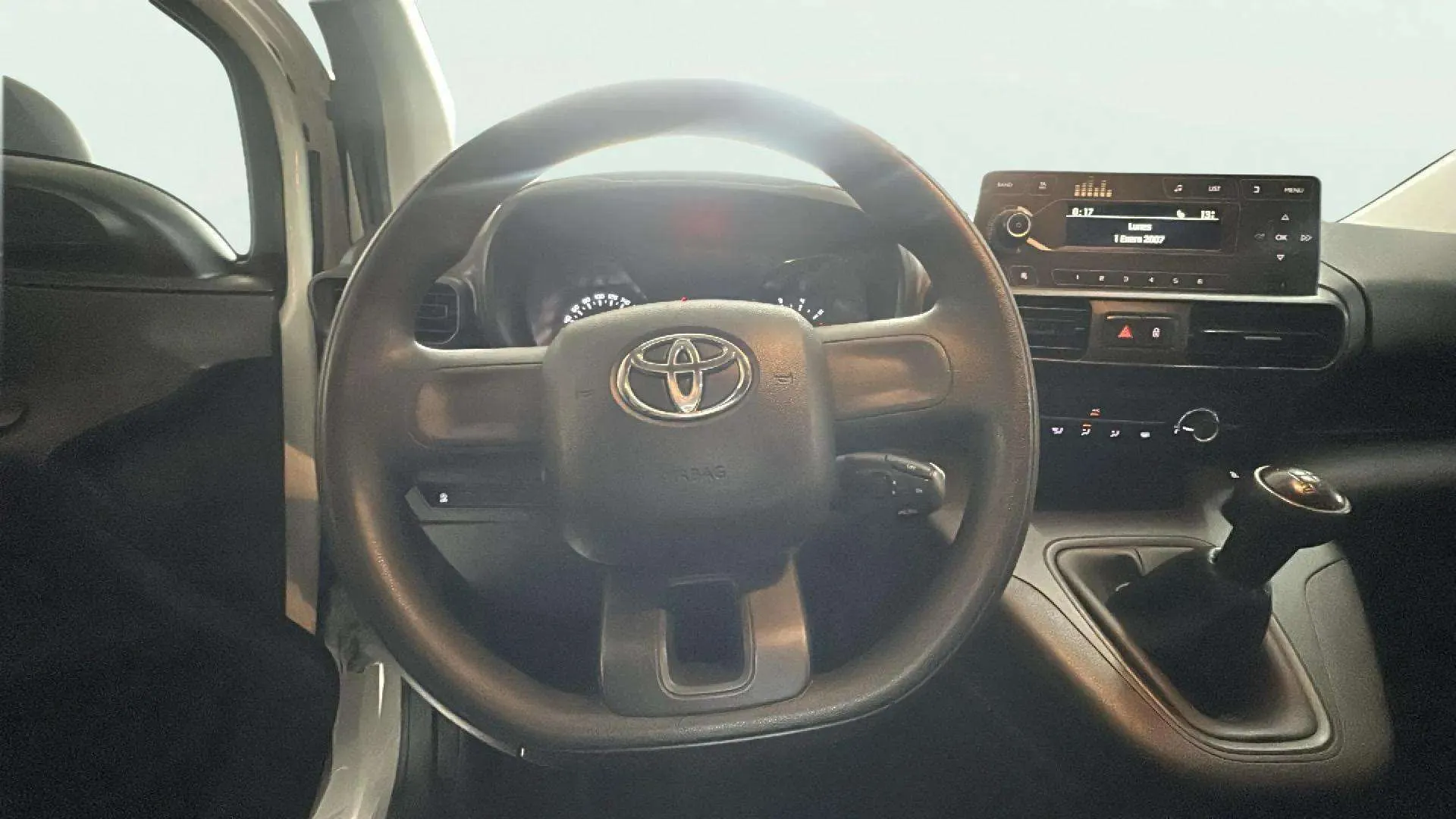Toyota Proace City 1.5D VX L1 - foto 9
