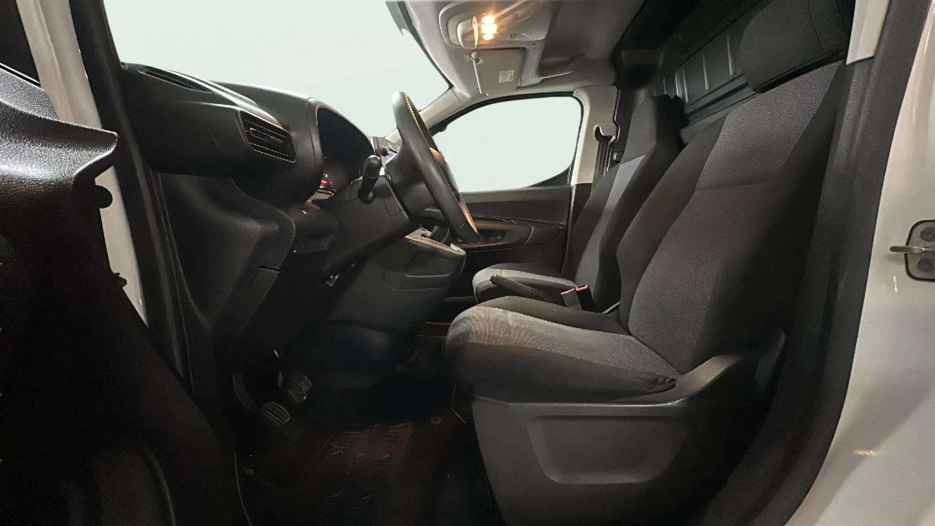 Toyota Proace City 1.5D VX L1 - foto 12