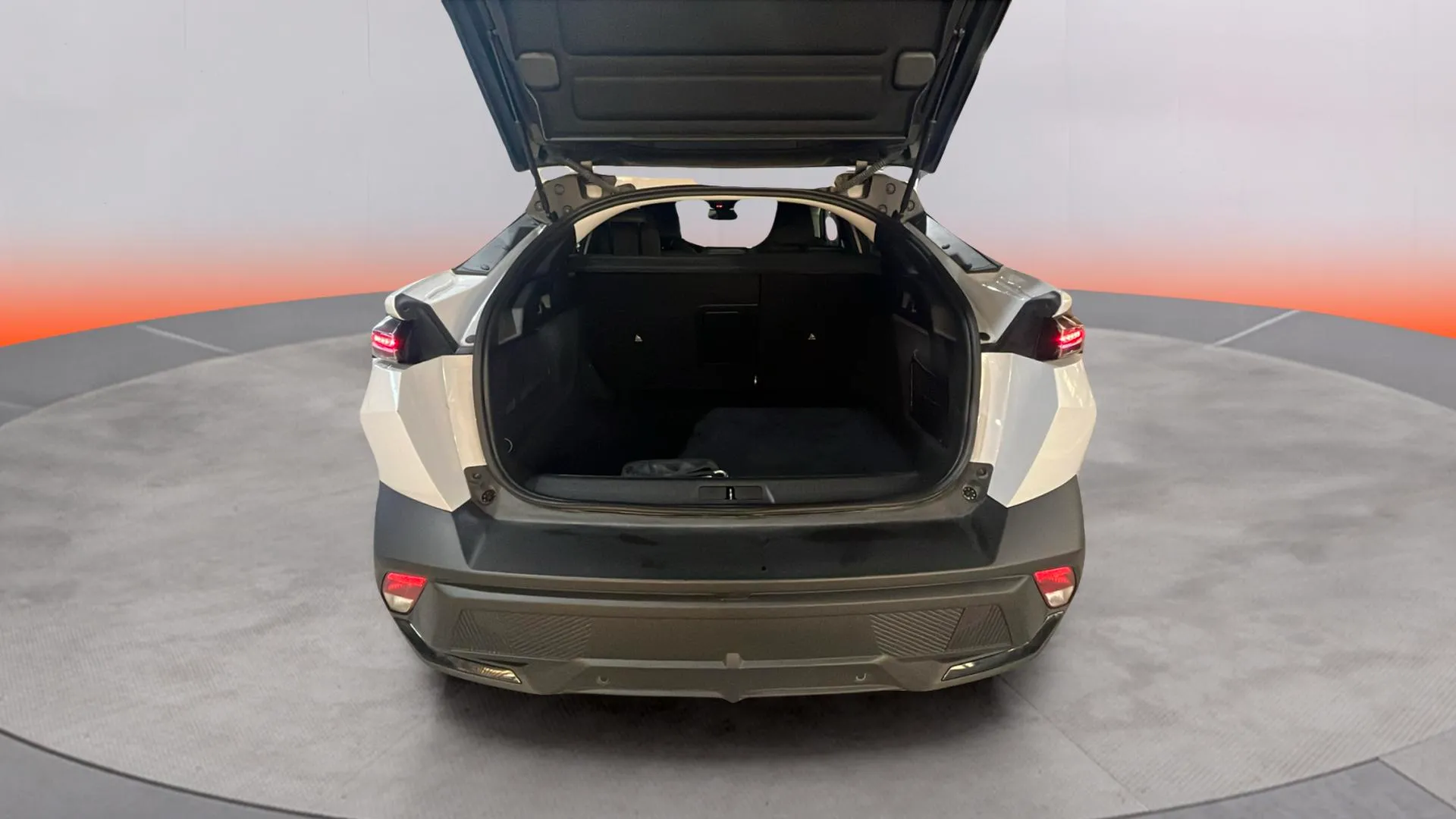 Peugeot 408 Allure Hybrid 136 eDCS6 - foto 9