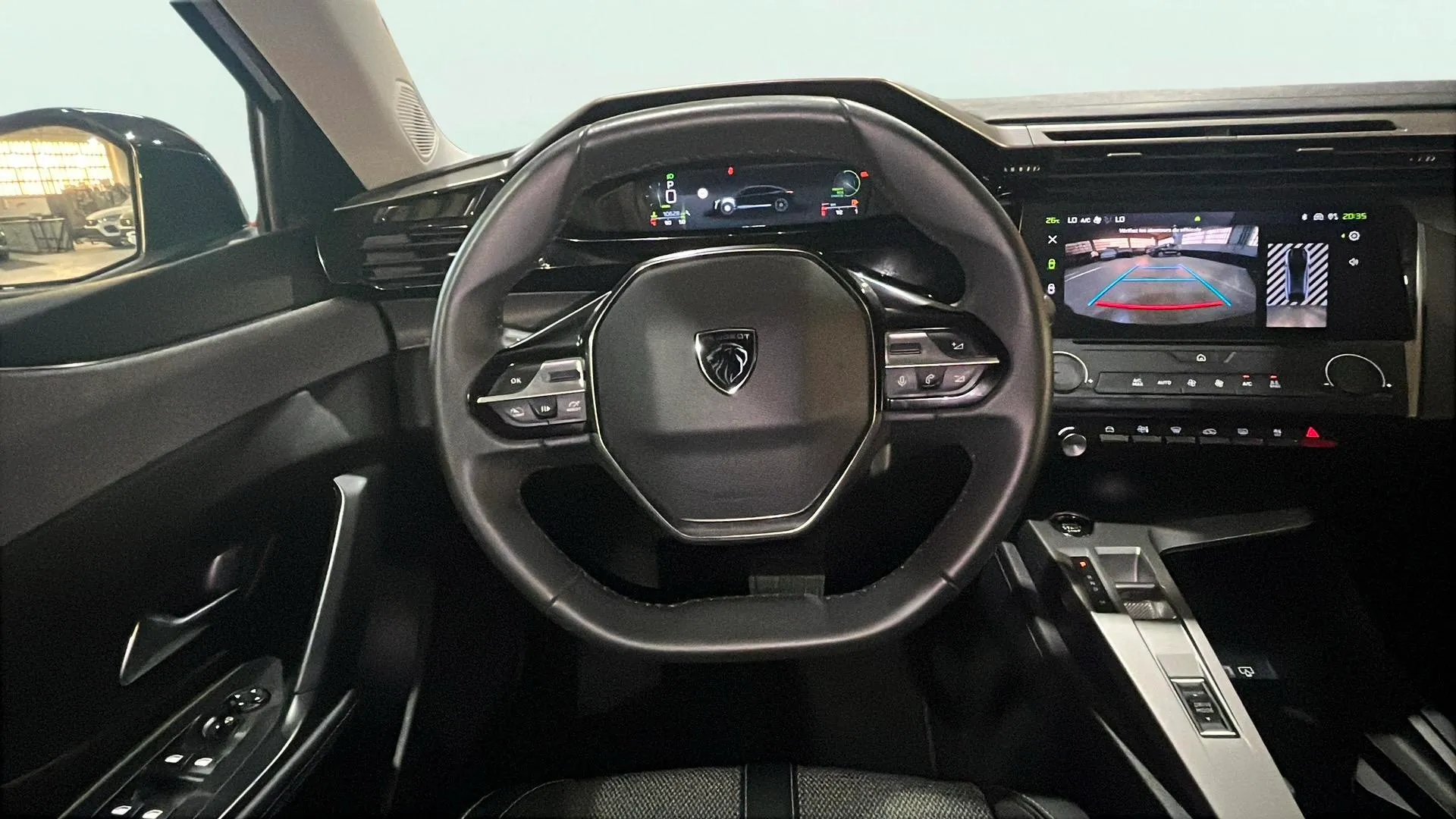 Peugeot 408 Allure Hybrid 136 eDCS6 - foto 11