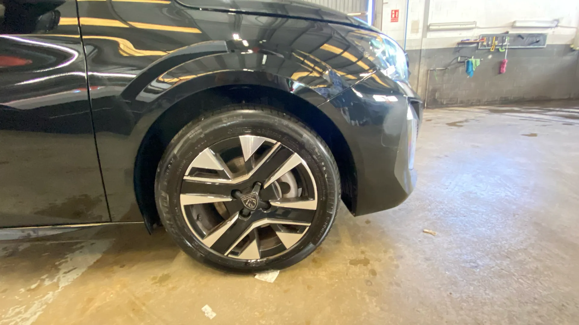 Peugeot 208 Allure Gasolina 100 - foto 14
