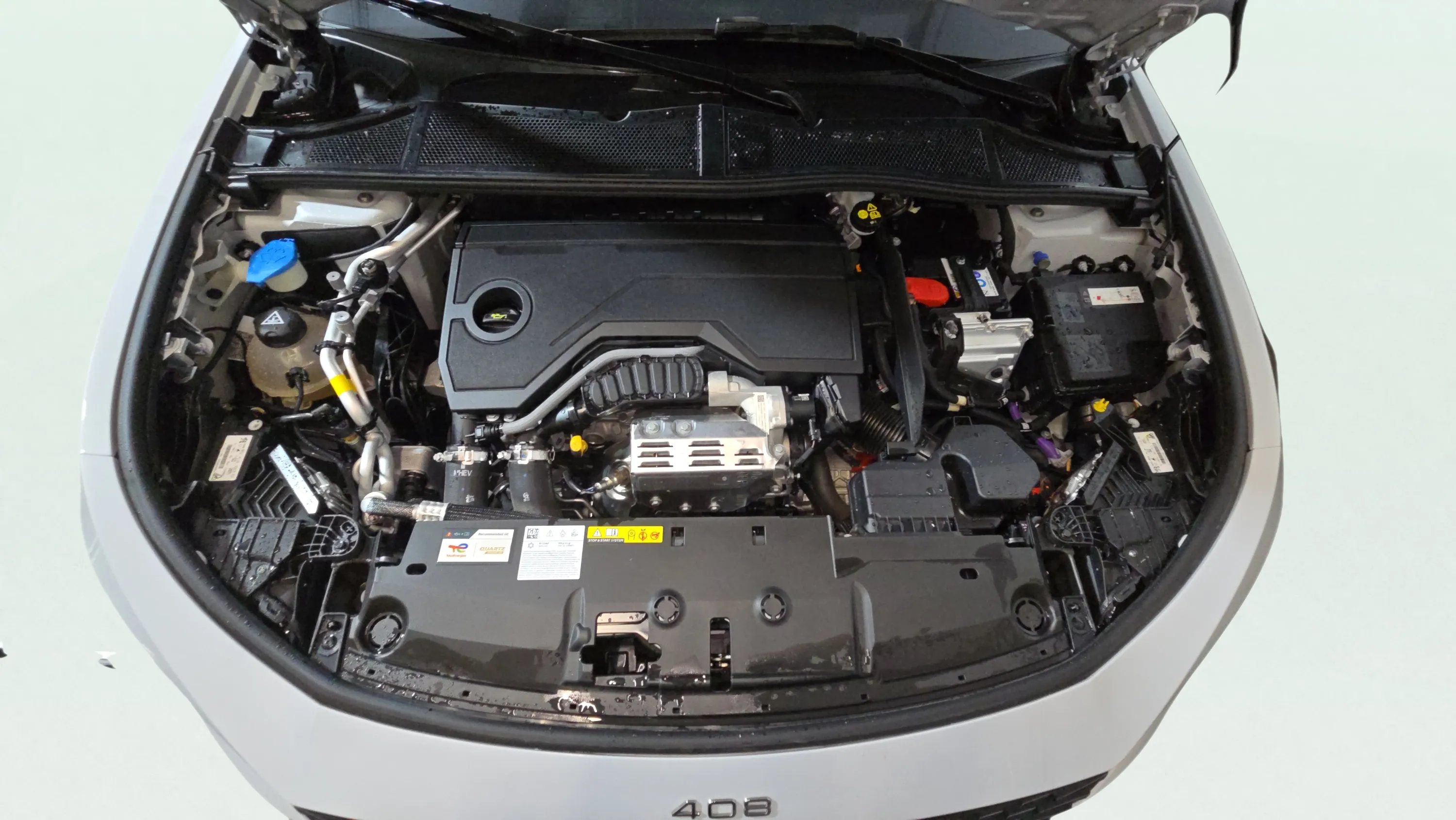 Peugeot 408 Allure Hybrid 145 eDCS6 - foto 21