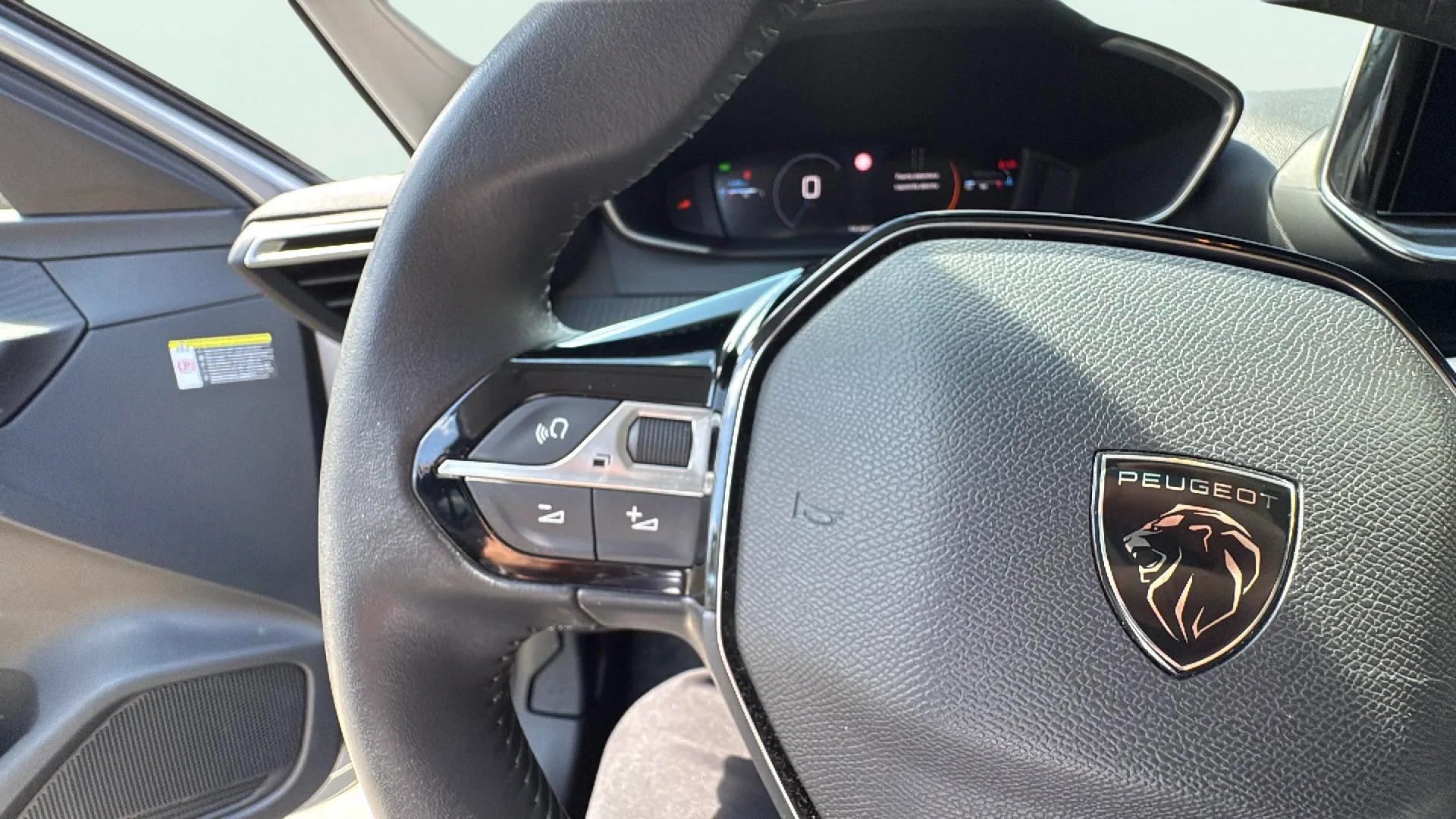 Peugeot 208 Allure Gasolina 100 - foto 11