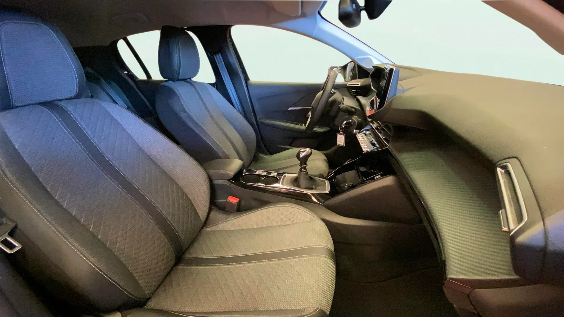 Peugeot 208 Allure Gasolina 100 - foto 12