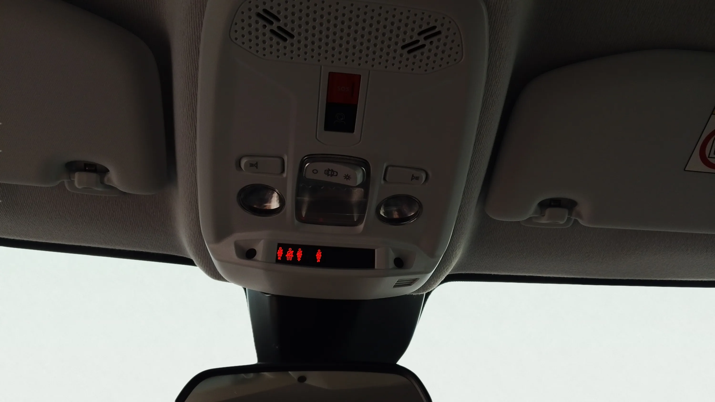 Peugeot 208 Allure Gasolina 100 - foto 18