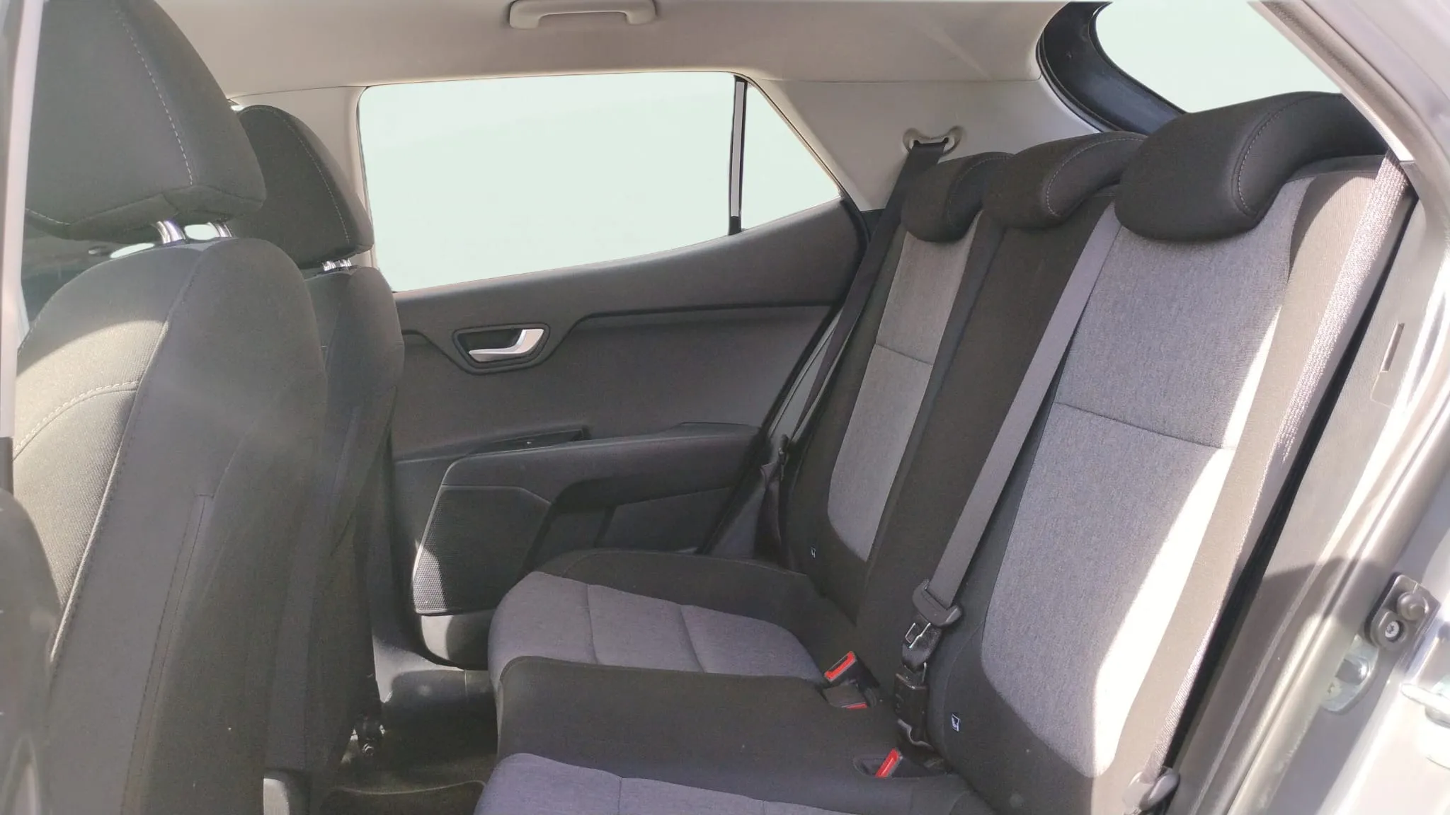 Kia Stonic 1.2 DPi Concept - foto 15
