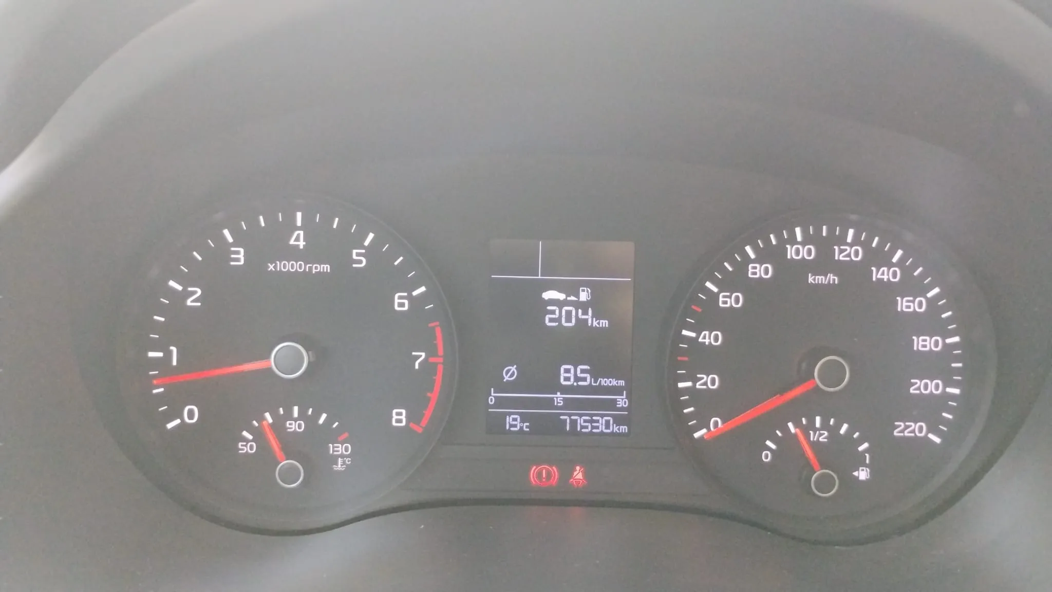 Kia Stonic 1.2 DPi Concept - foto 13