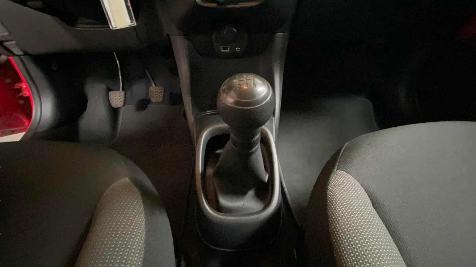 Toyota Aygo 1.0 70 x-play - foto 20