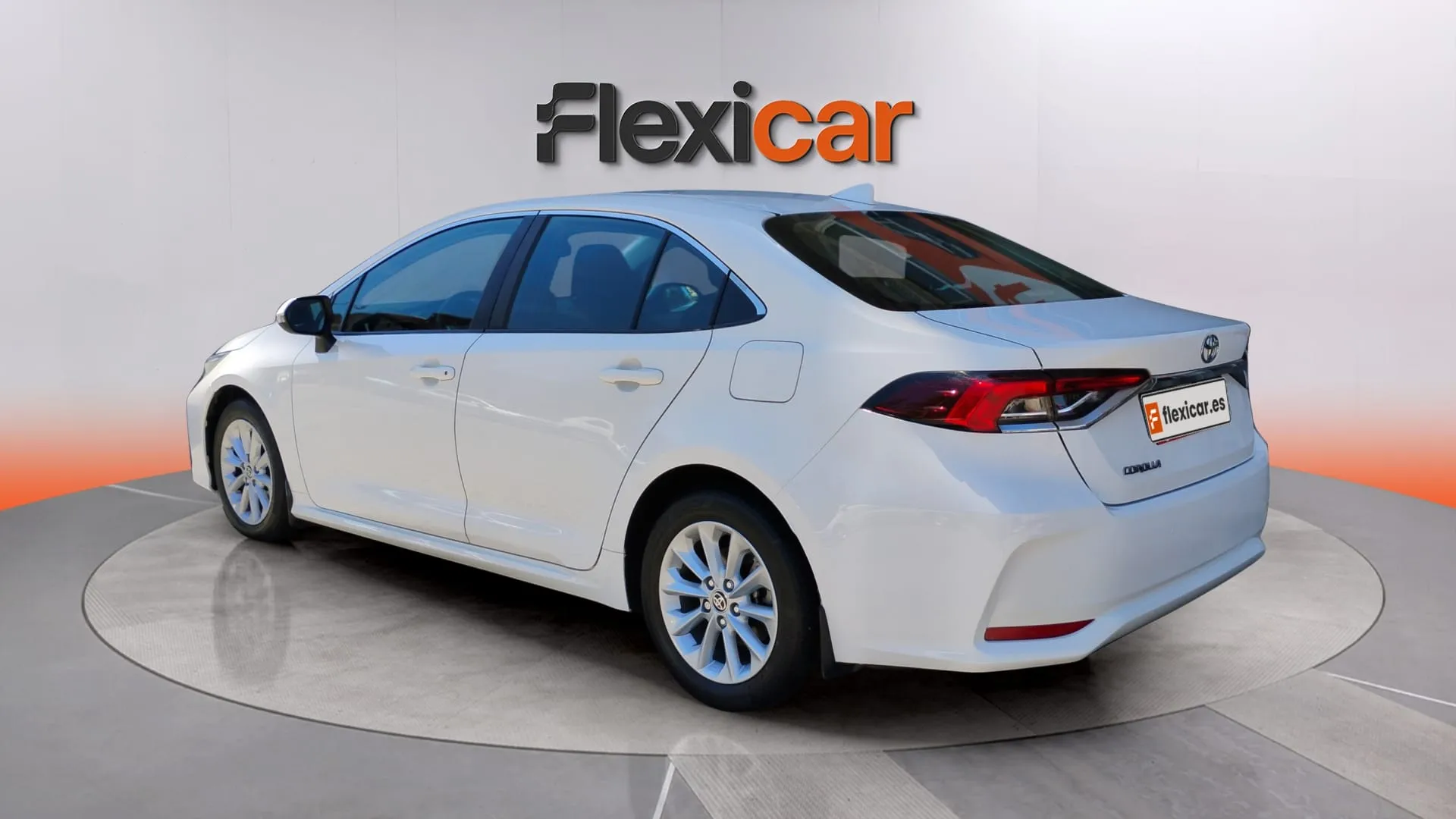 Toyota Corolla 1.5 125 Active Tech - foto 5