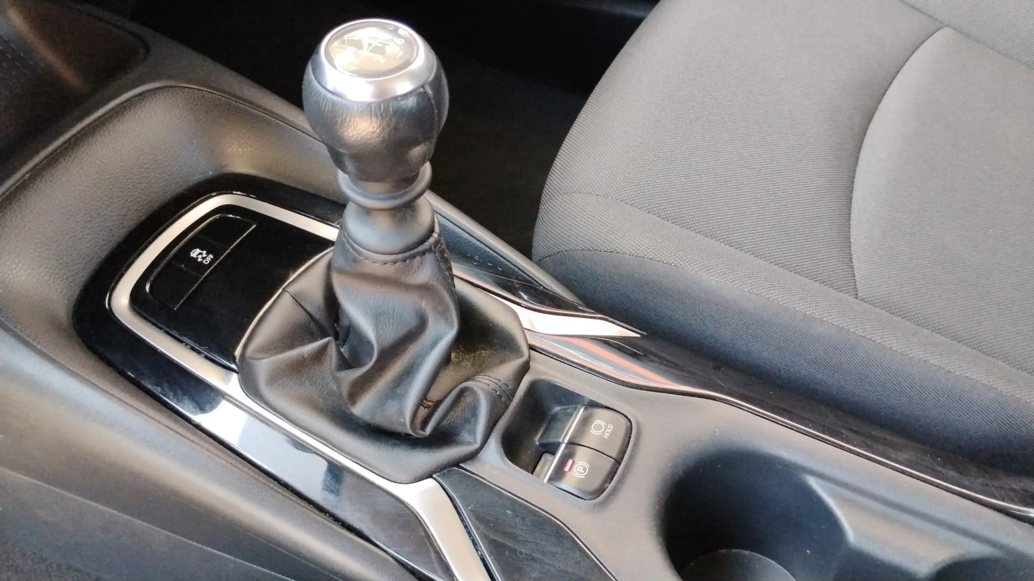 Toyota Corolla 1.5 125 Active Tech - foto 16