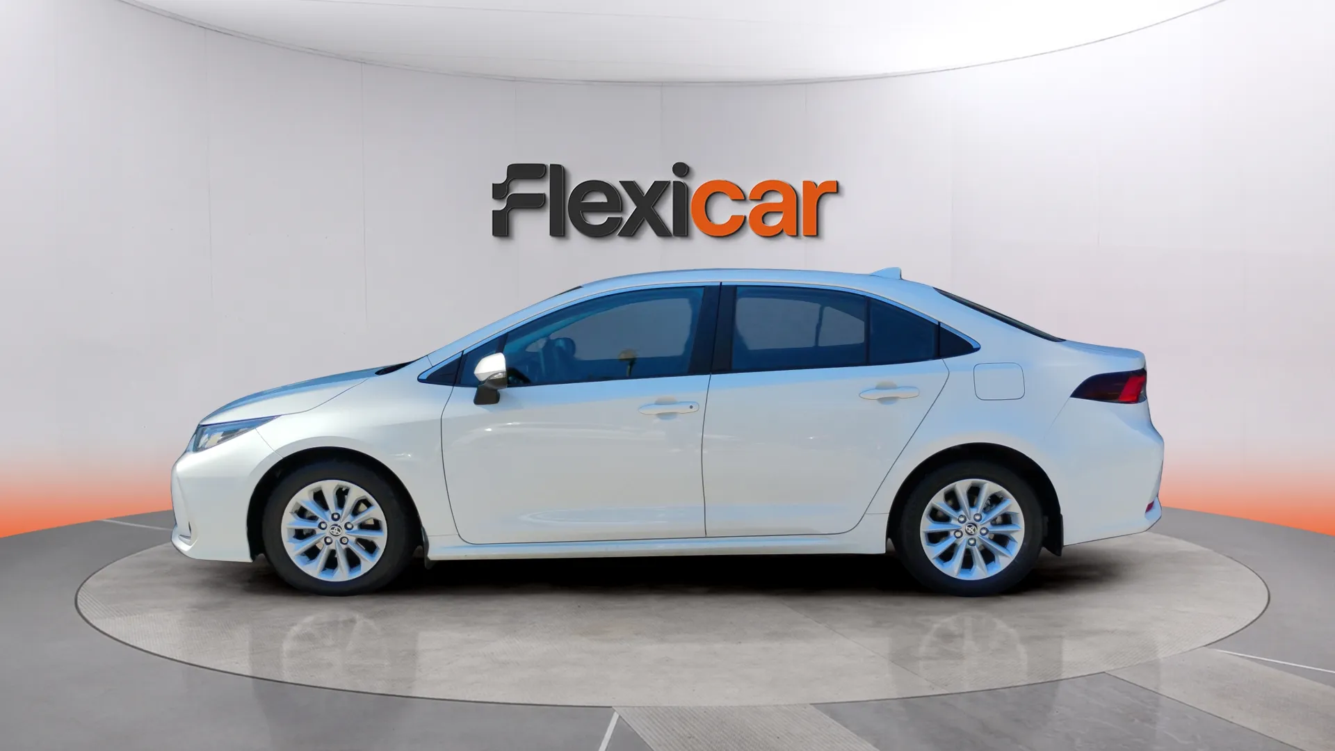 Toyota Corolla 1.5 125 Active Tech - foto 6