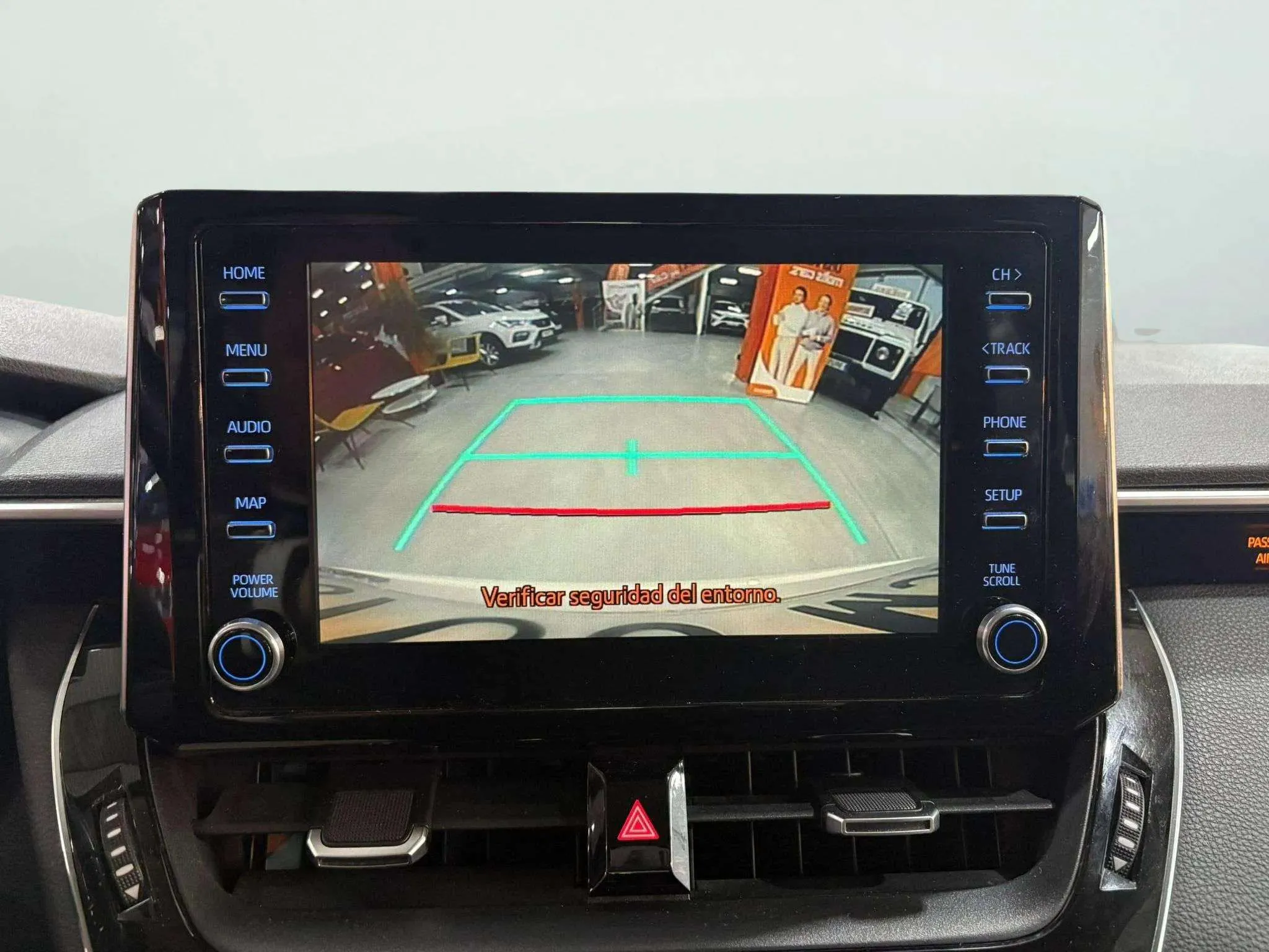 Toyota Corolla Active Tech - foto 18
