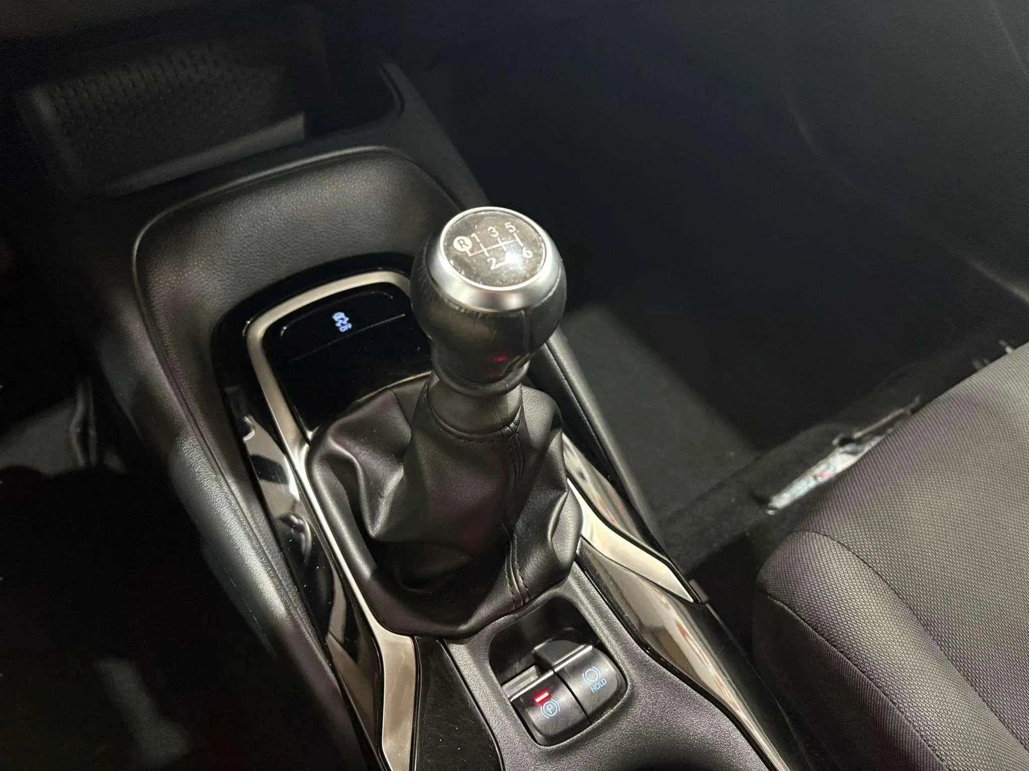 Toyota Corolla Active Tech - foto 19