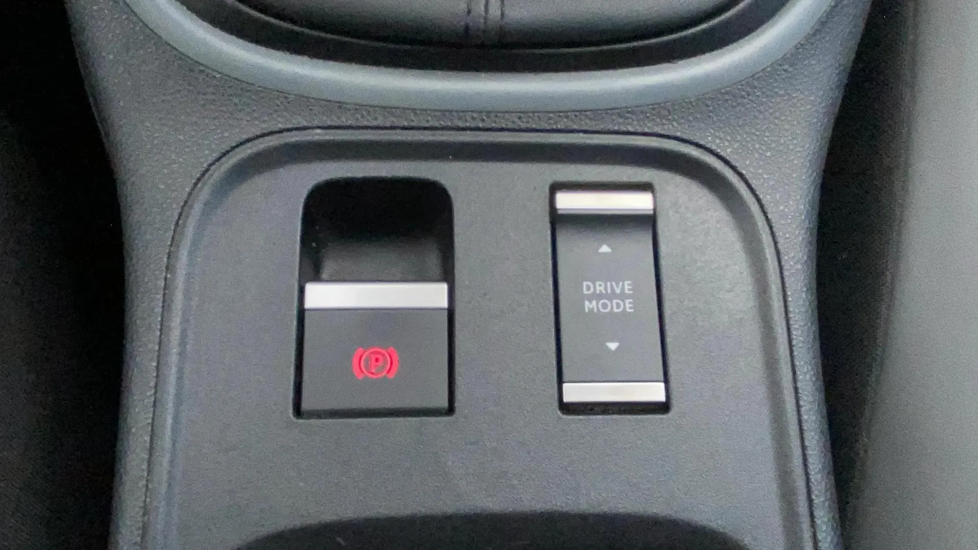 Jeep Avenger 1.2 G 1st Edition - foto 24