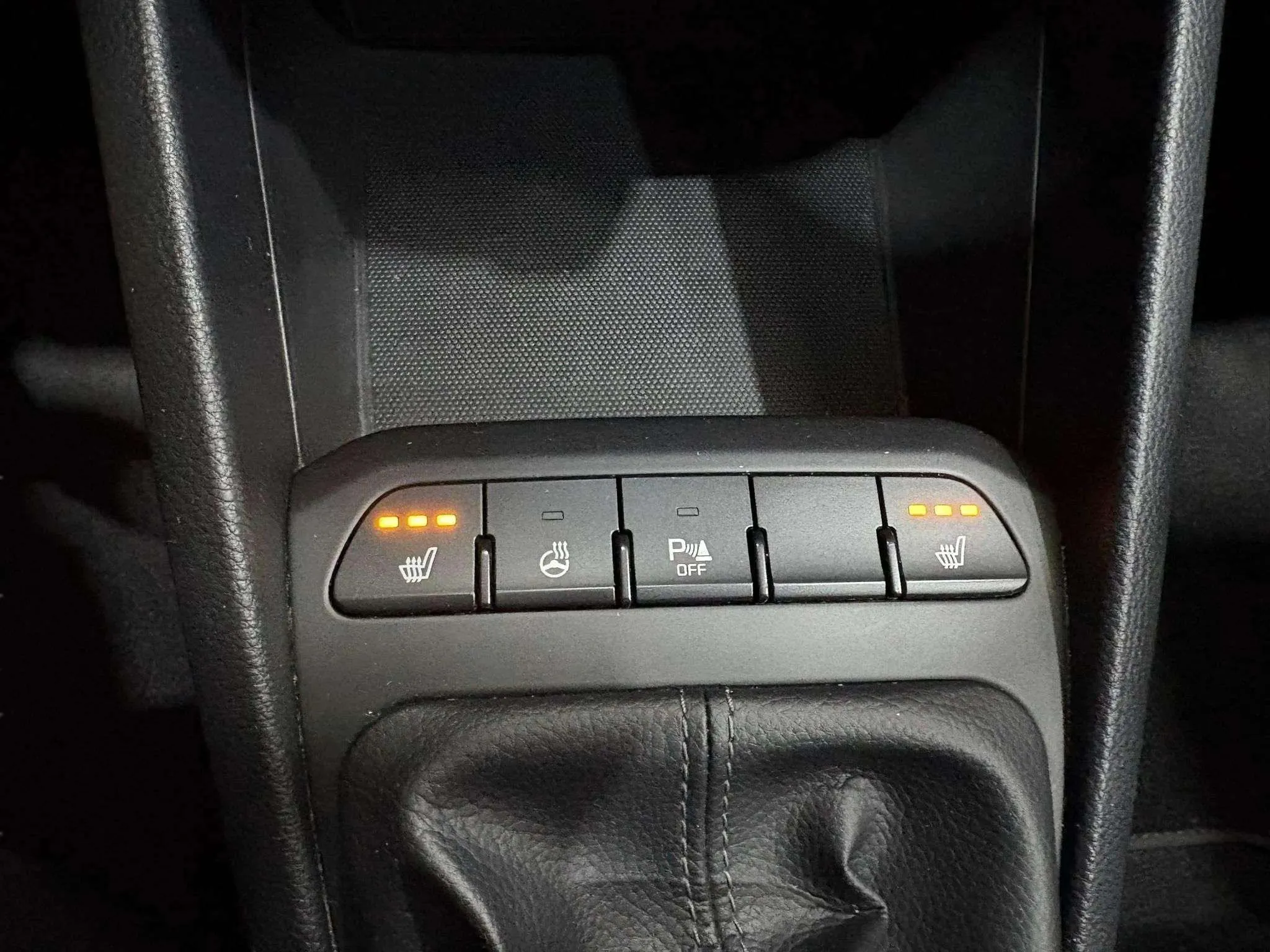 Kia Stonic 1.2 DPi Concept - foto 18