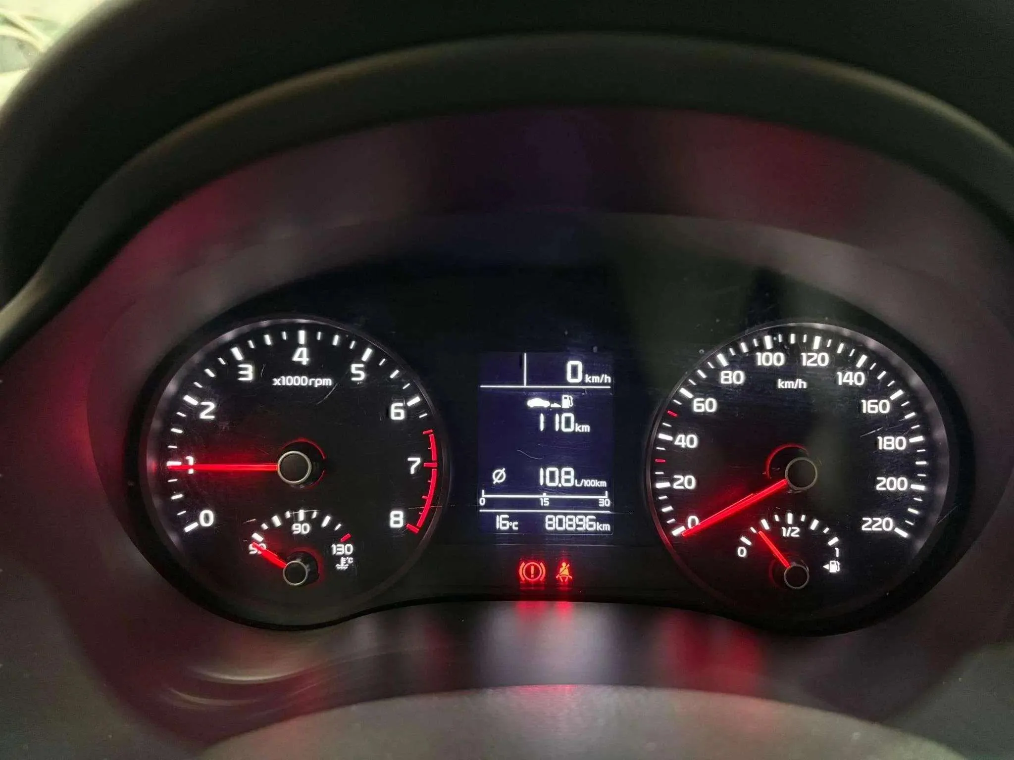Kia Stonic 1.2 DPi Concept - foto 14