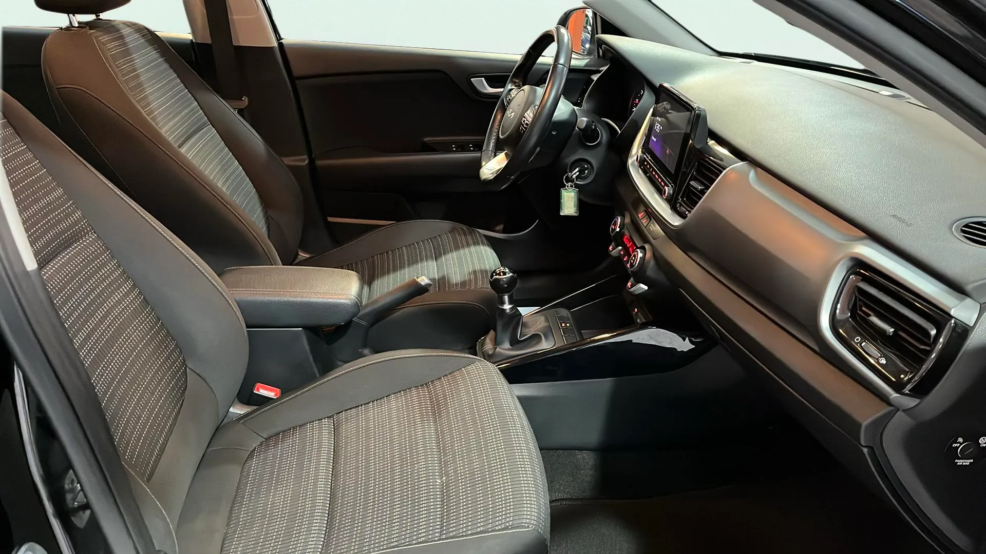 Kia Stonic 1.2 DPi Concept - foto 15