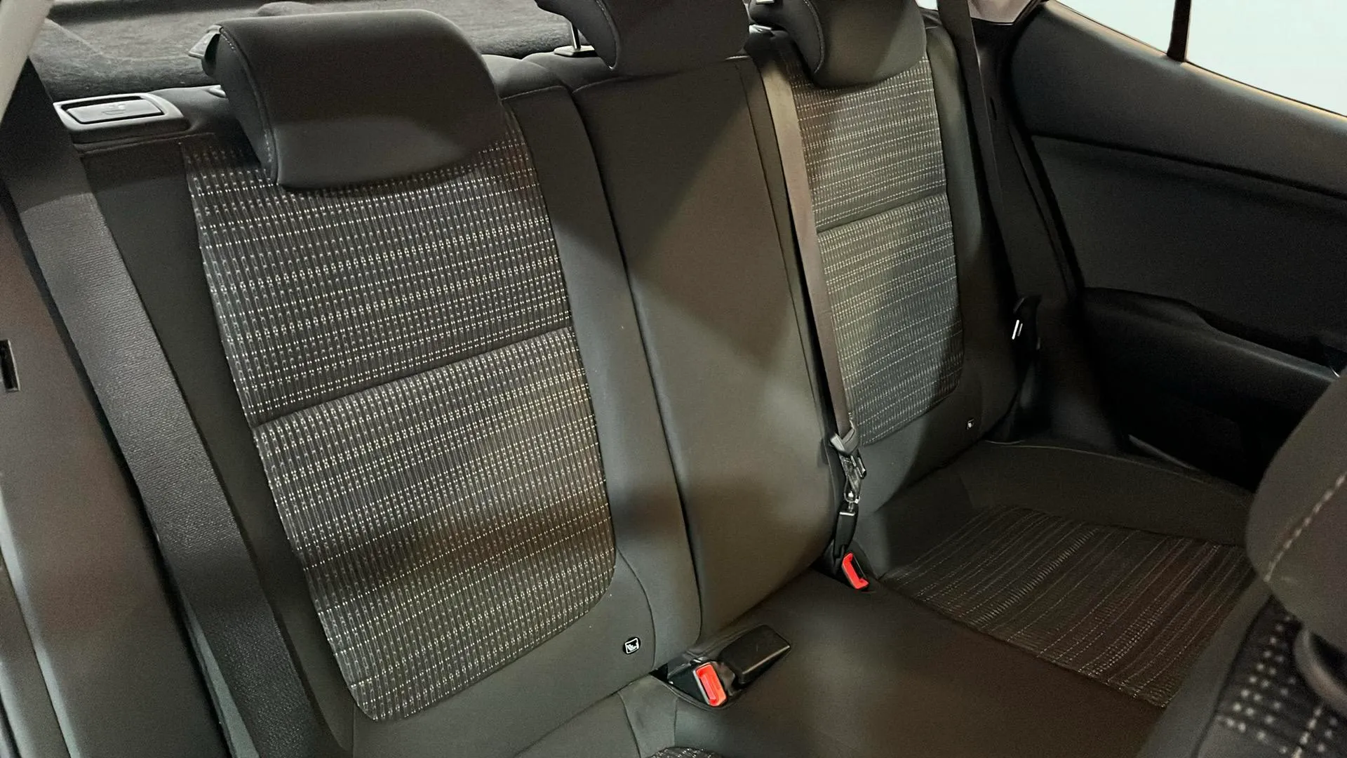 Kia Stonic 1.2 DPi Concept - foto 17