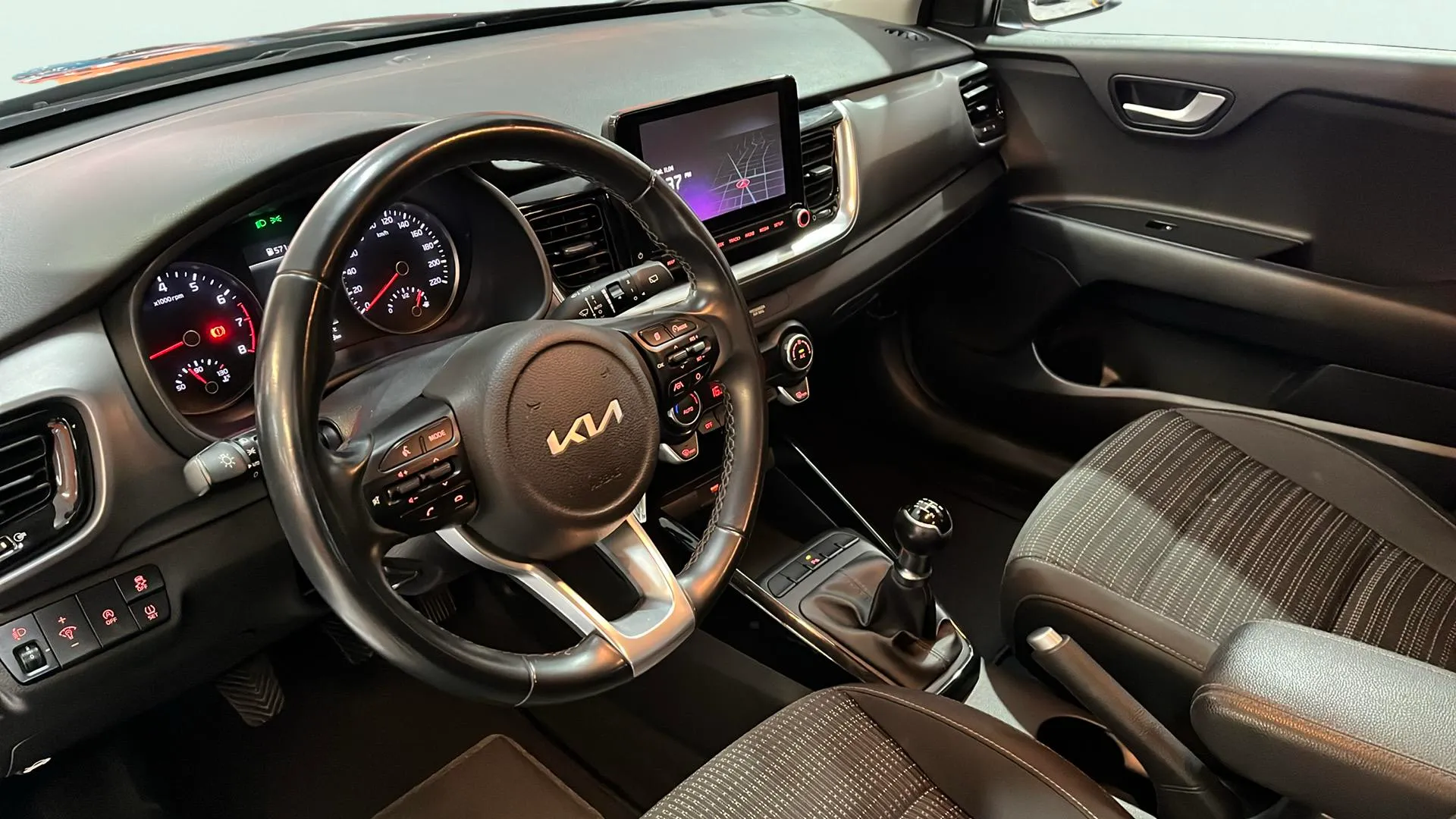 Kia Stonic 1.2 DPi Concept - foto 9