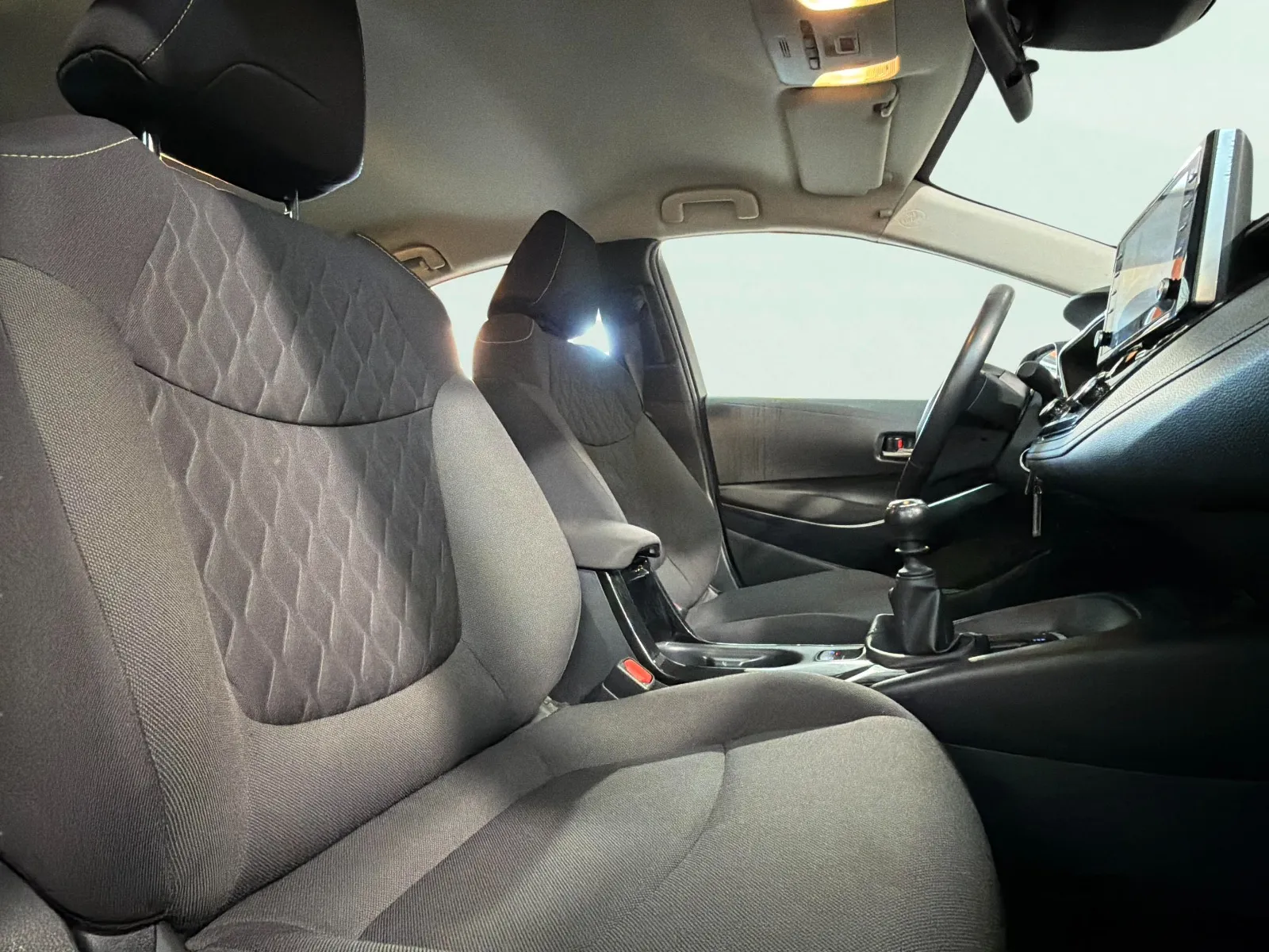 Toyota Corolla 1.5 Vvti - foto 16