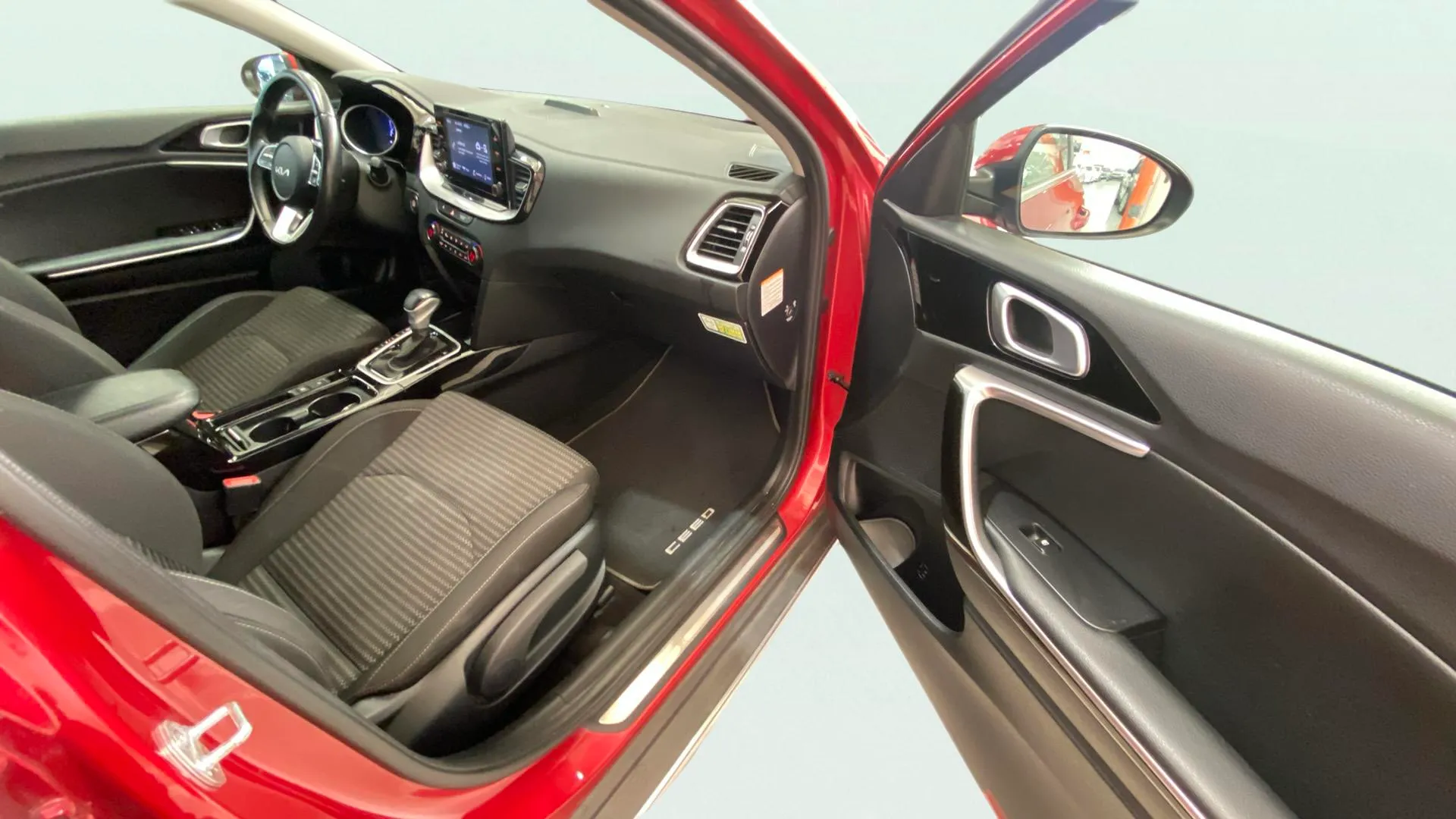Kia XCeed 1.6 GDi PHEV eDrive - foto 18