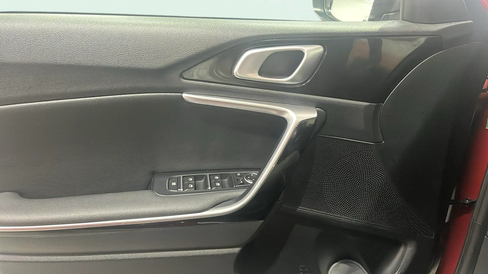 Kia XCeed 1.6 GDi PHEV eMotion - foto 15