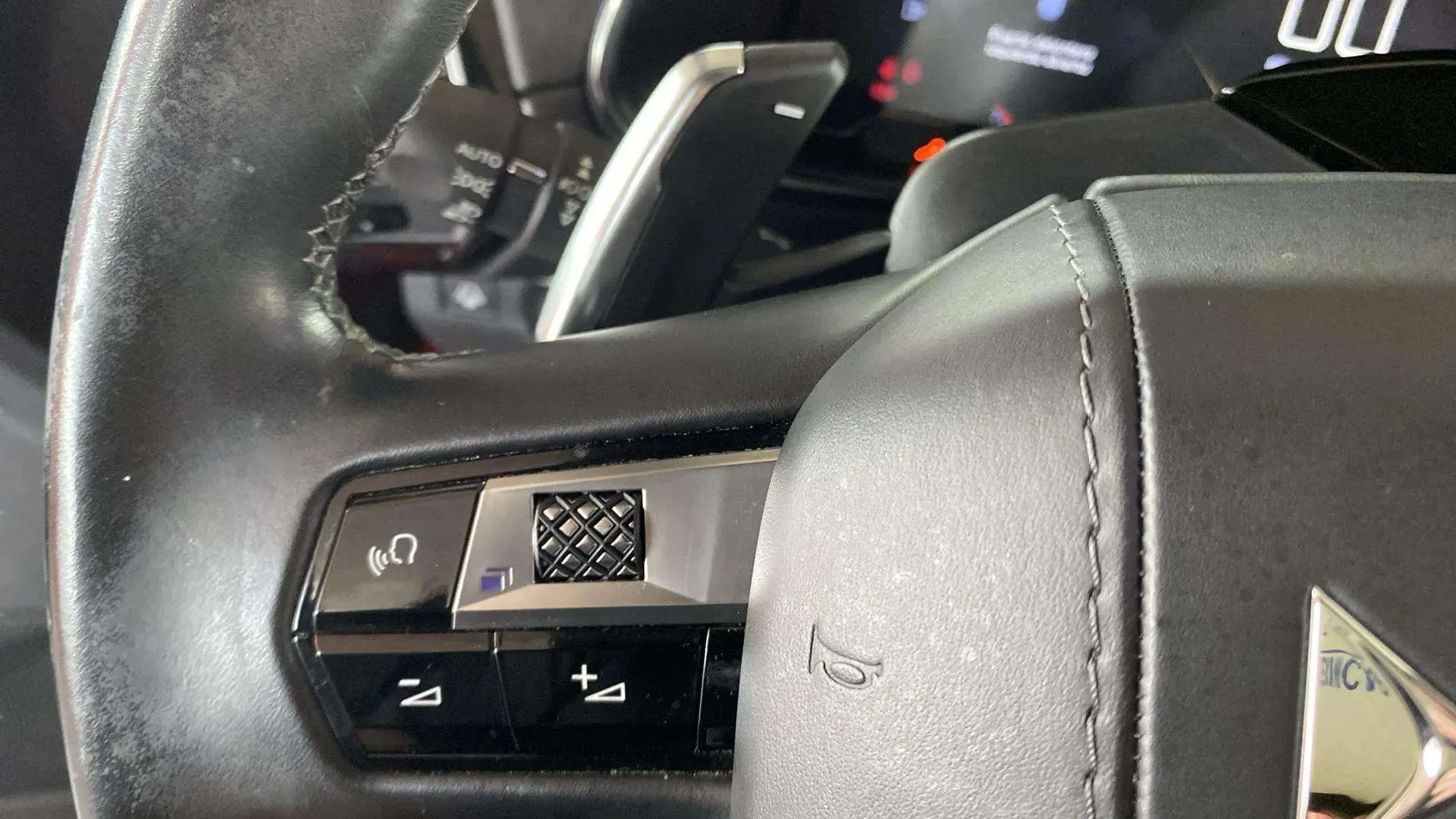 DS DS 7 Crossback PureTech Grand Chic - foto 17
