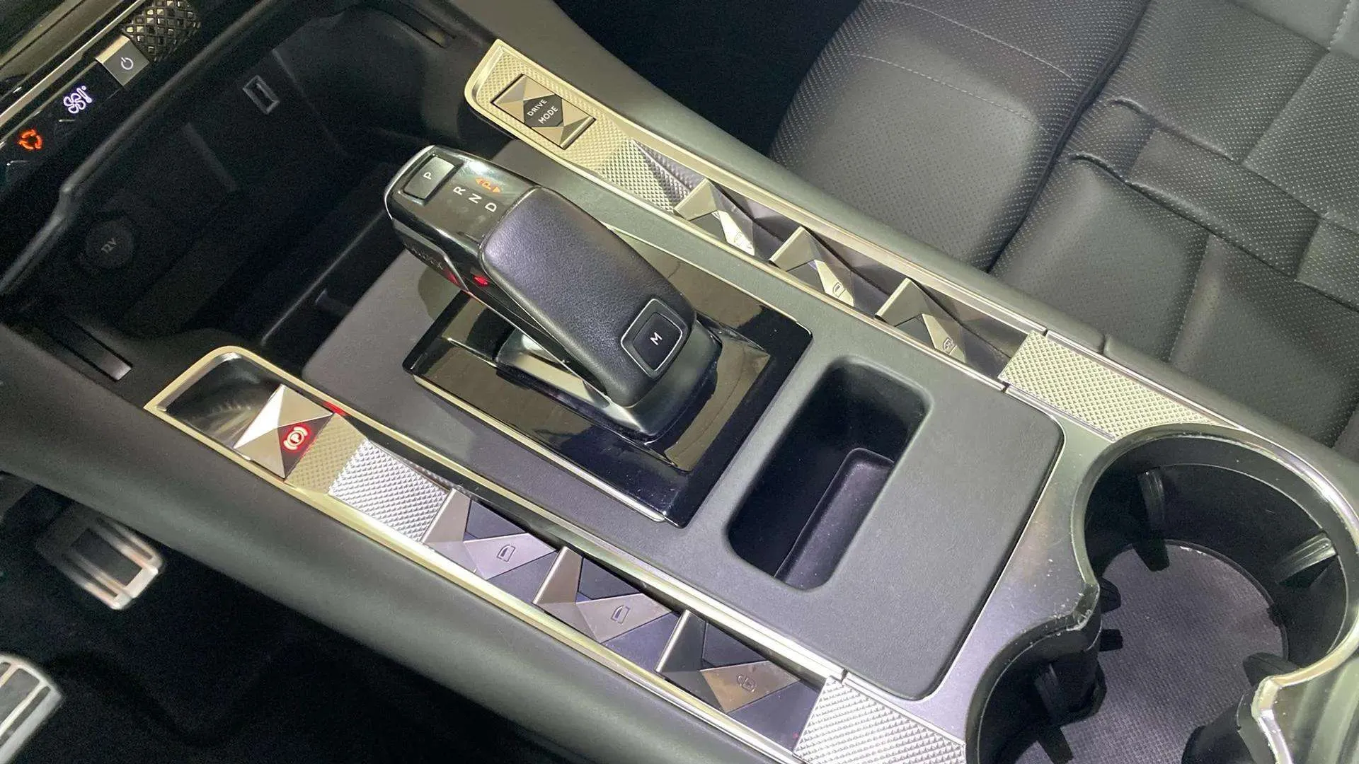 DS DS 7 Crossback PureTech Grand Chic - foto 19