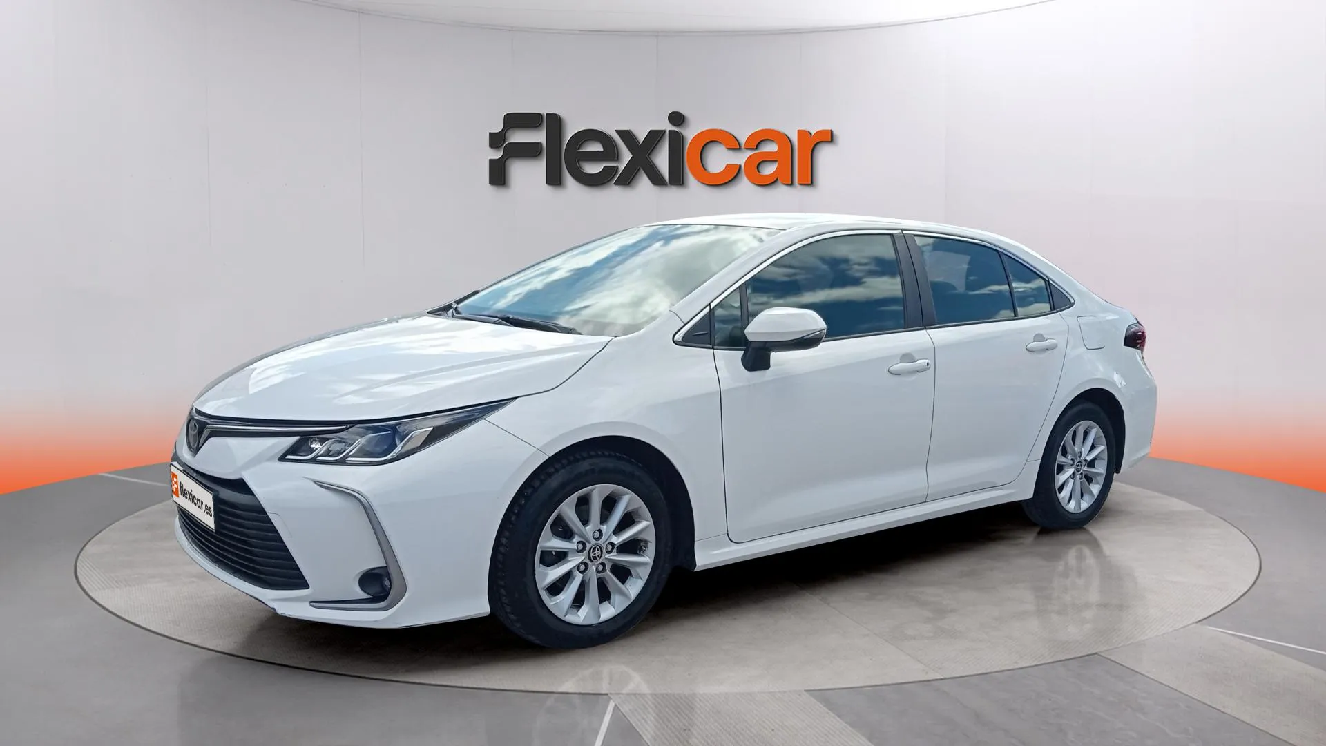 Toyota Corolla 140H Active Plus - foto 5