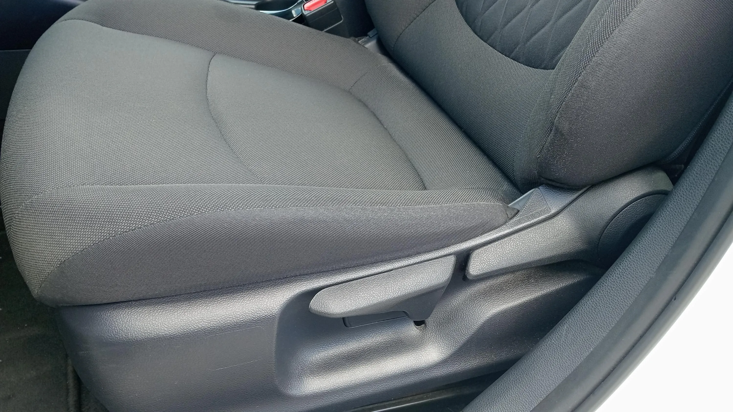 Toyota Corolla 140H Active Plus - foto 22