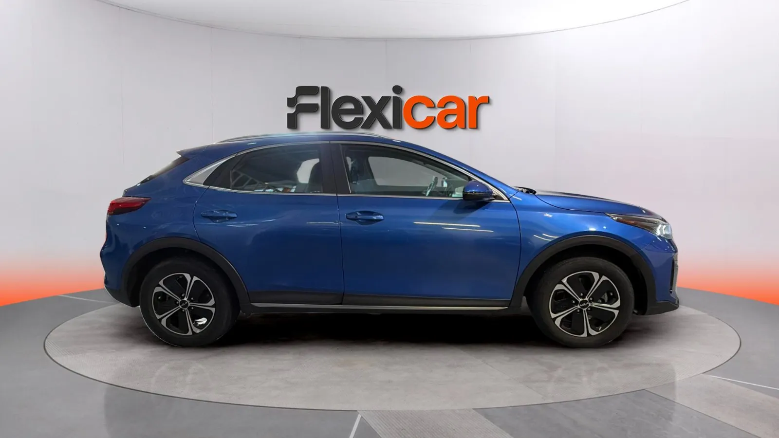 Kia XCeed 1.6 GDi PHEV eMotion - foto 2