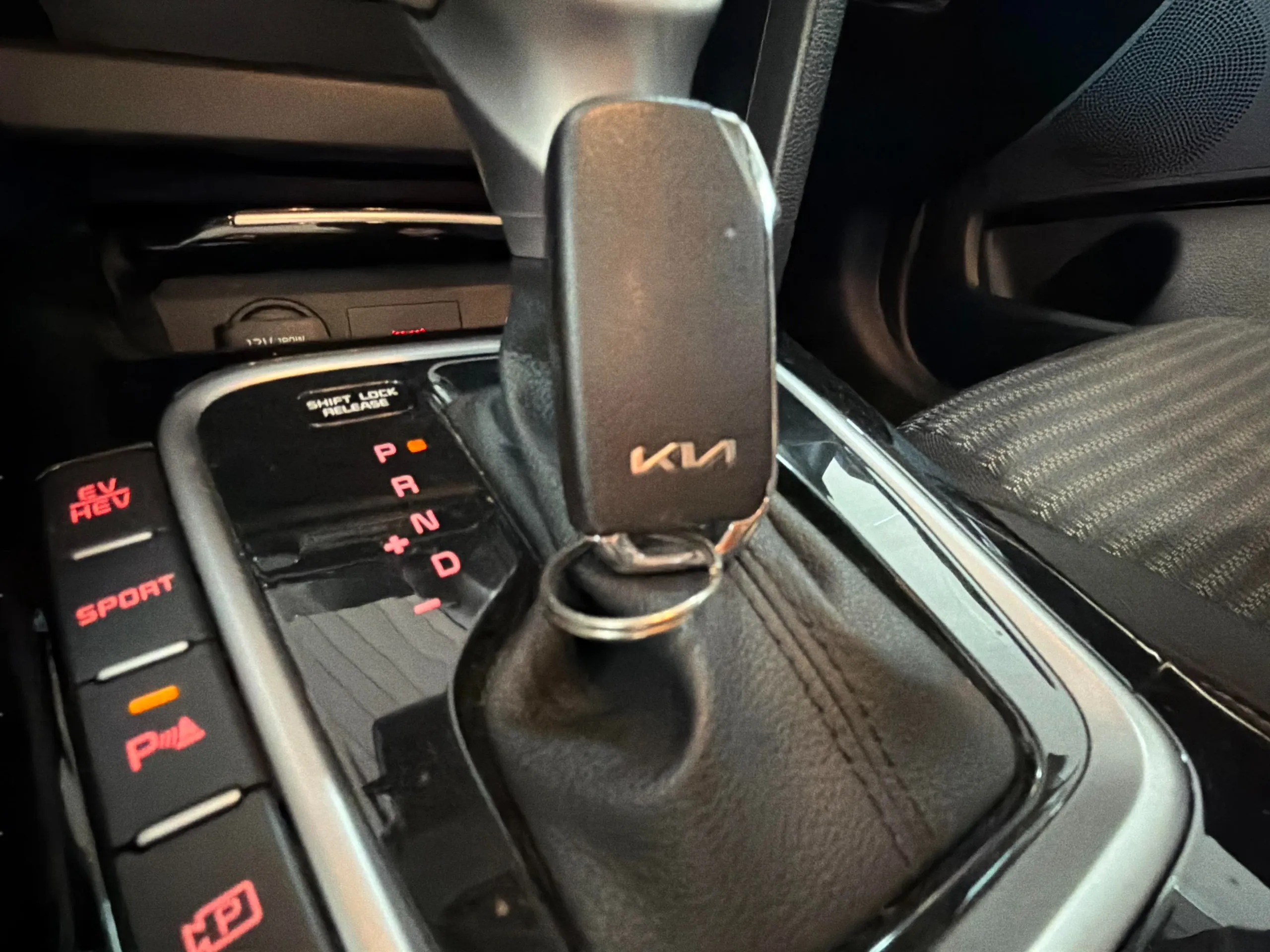 Kia XCeed 1.6 GDi PHEV eMotion - foto 14