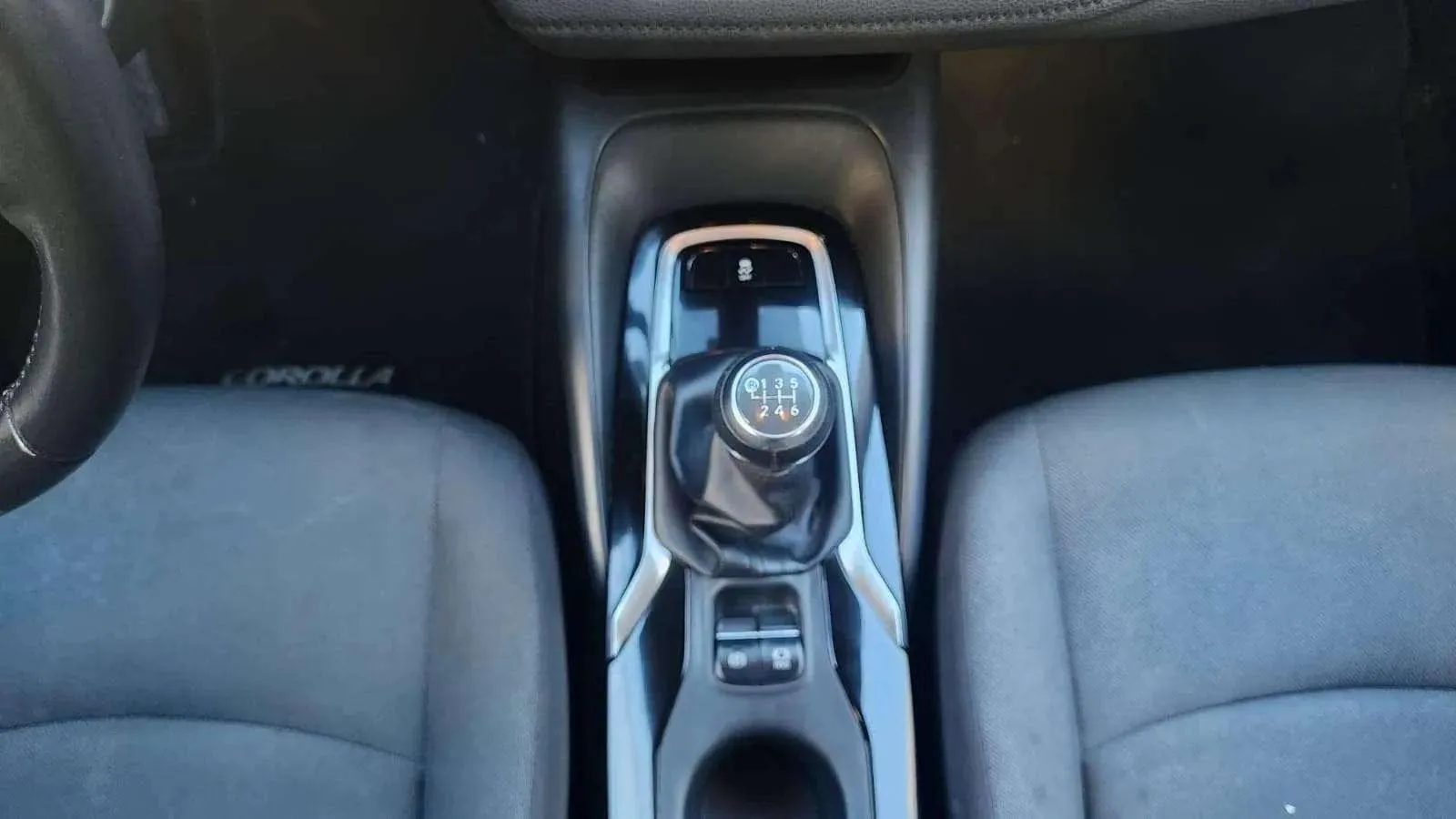 Toyota Corolla 140H Active Plus - foto 15