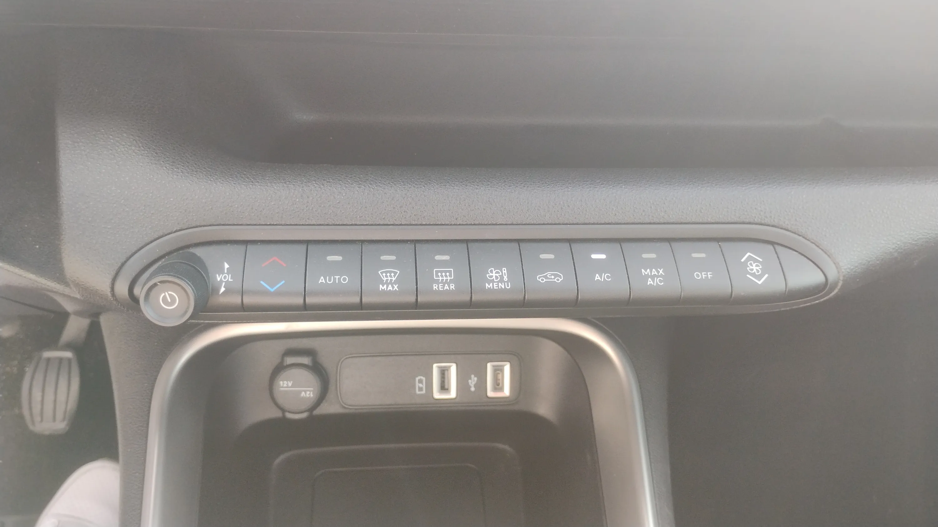 Jeep Avenger 1.2 G Avenger - foto 24