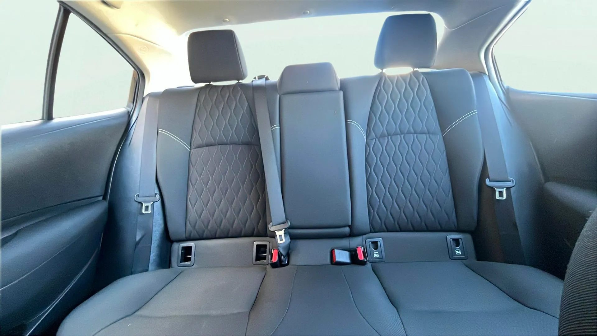 Toyota Corolla 125 Active Plus - foto 11