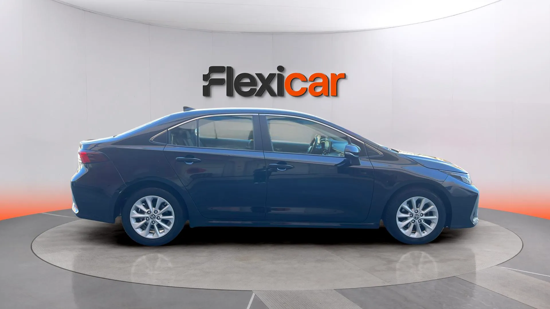 Toyota Corolla 125 Active Plus - foto 3