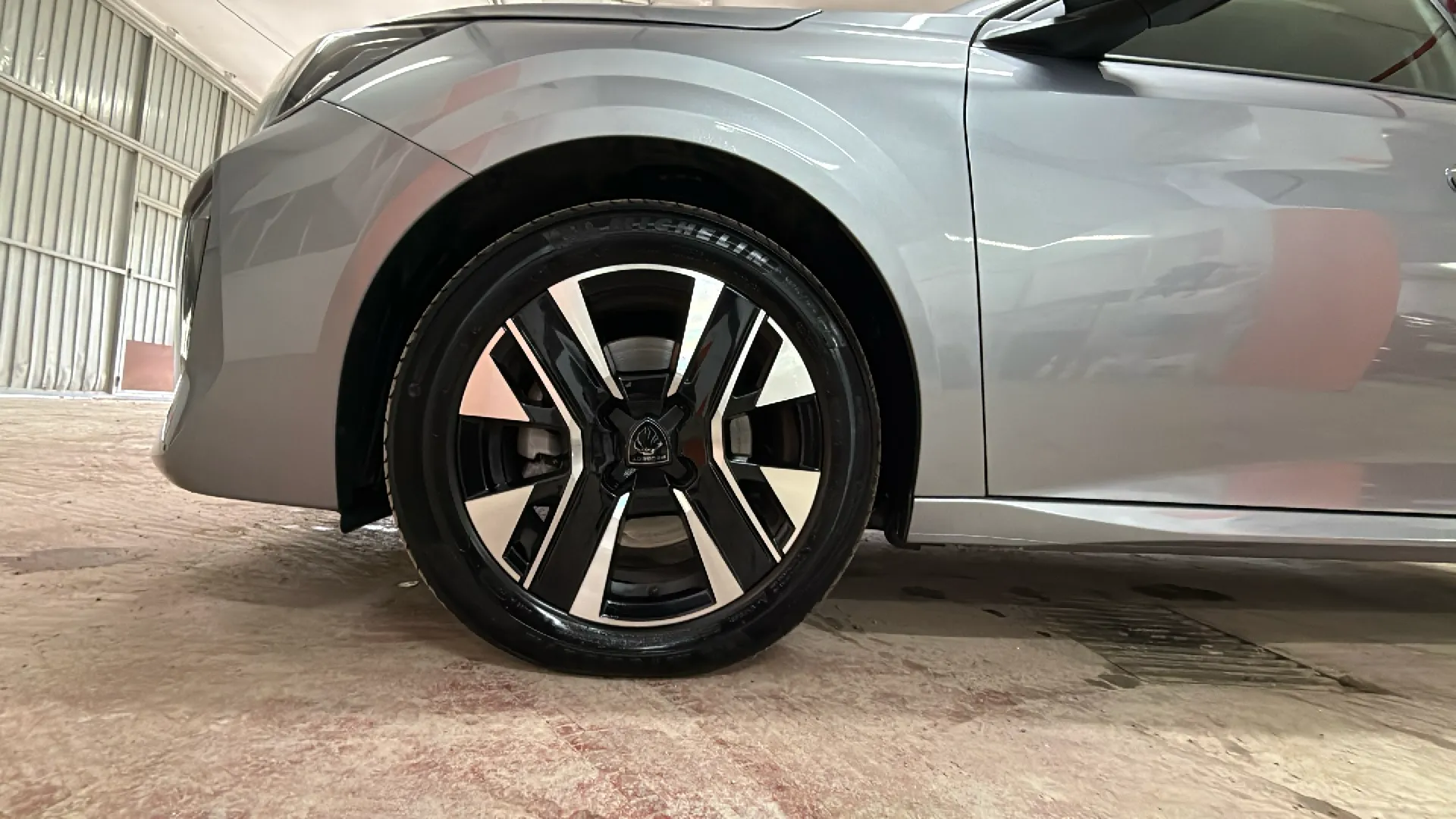 Peugeot 208 Allure Gasolina 100 - foto 17