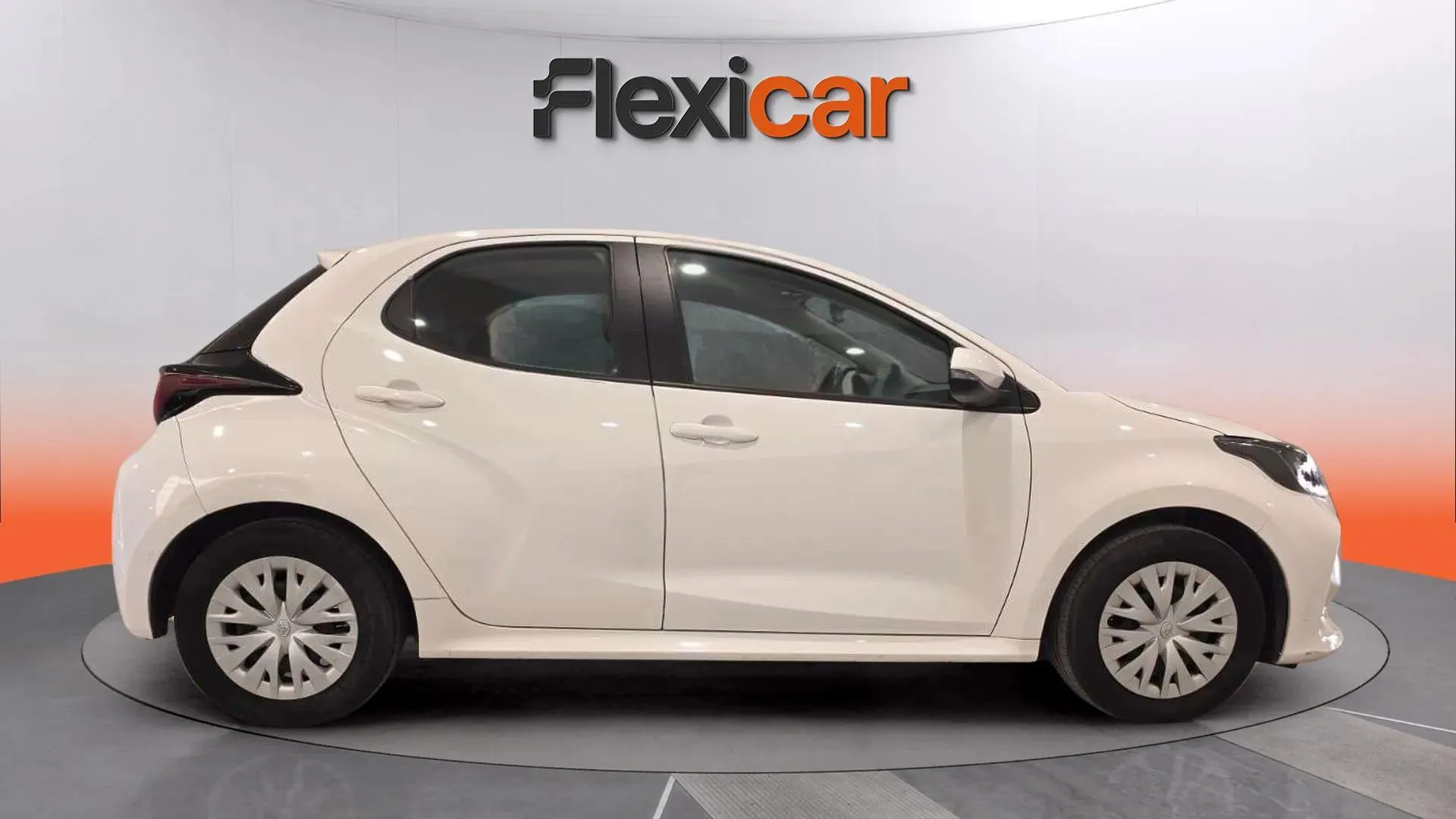 Toyota Yaris 1.0 70 Business - foto 7
