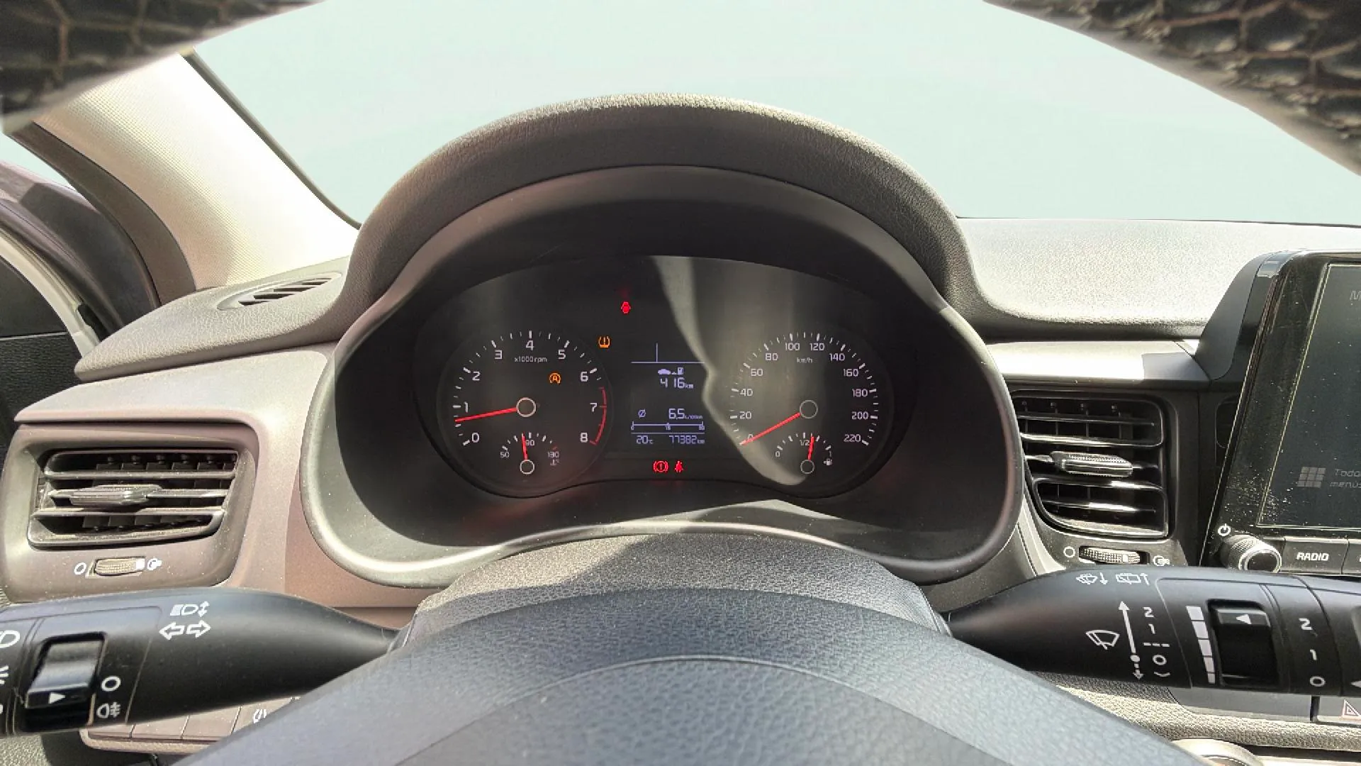 Kia Stonic 1.2 DPi Concept - foto 11