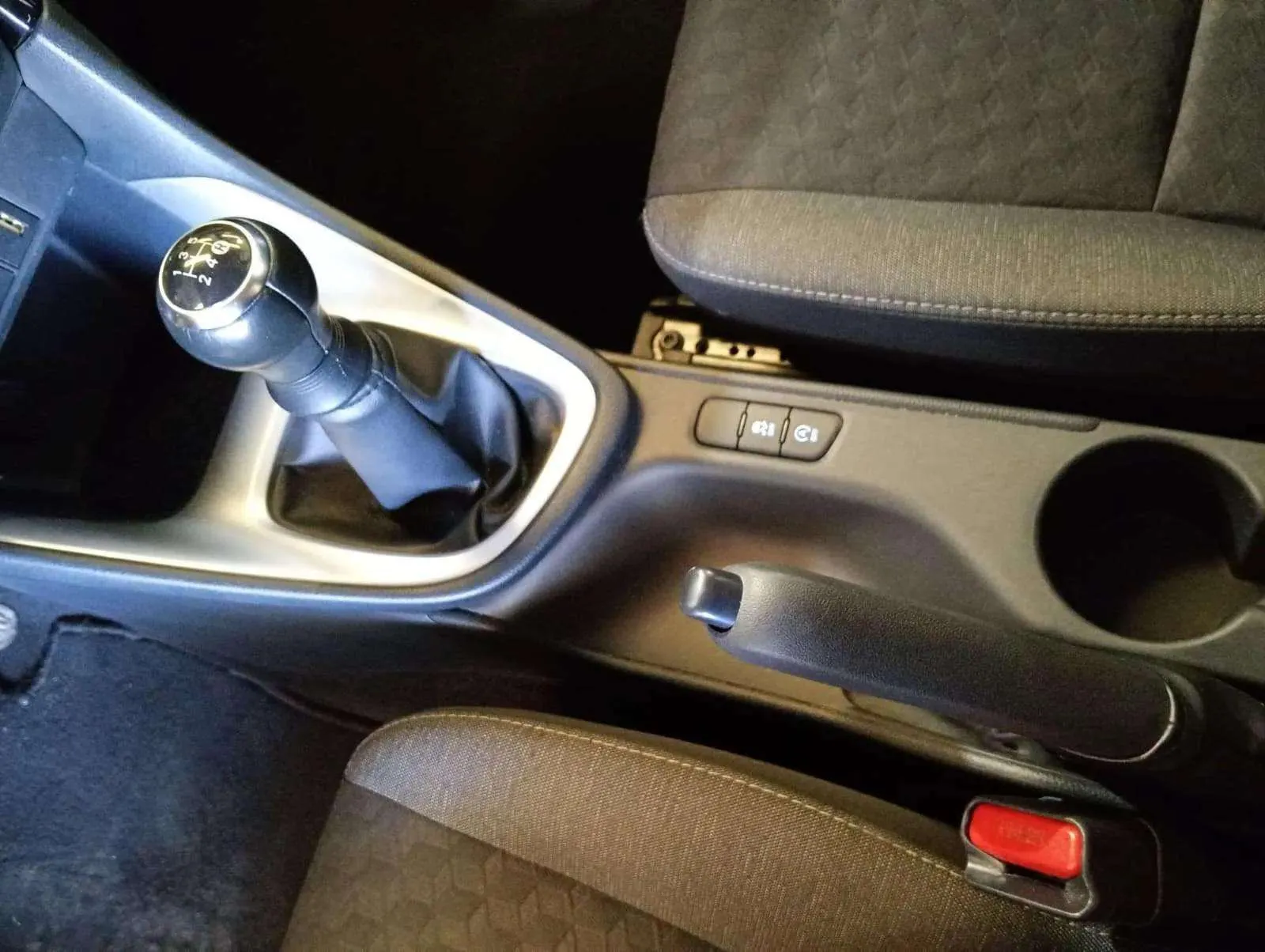 Toyota Yaris 1.0 70 Business - foto 20