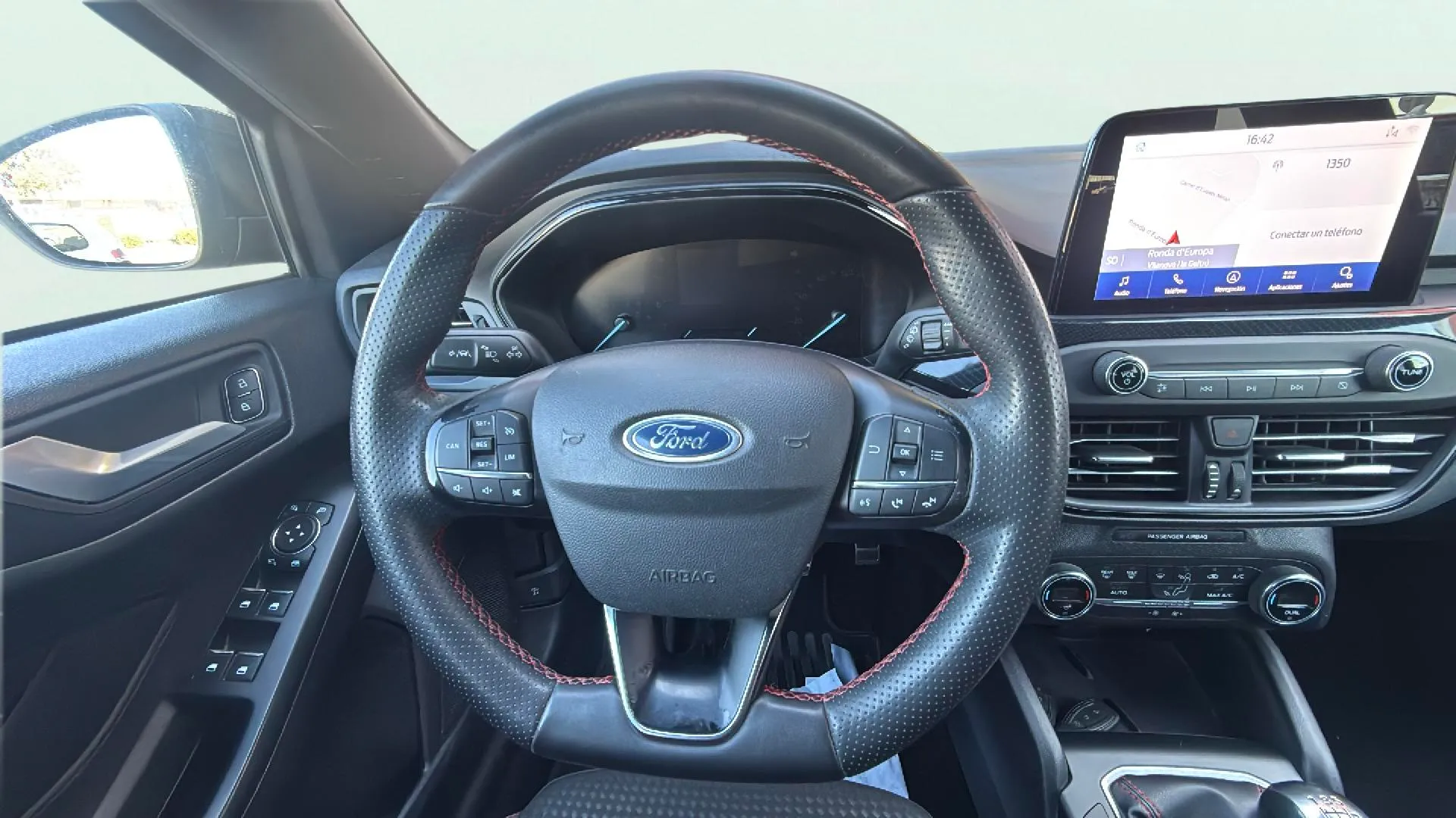 Ford Focus 1.0 EcoBoost ST-Line X - foto 10