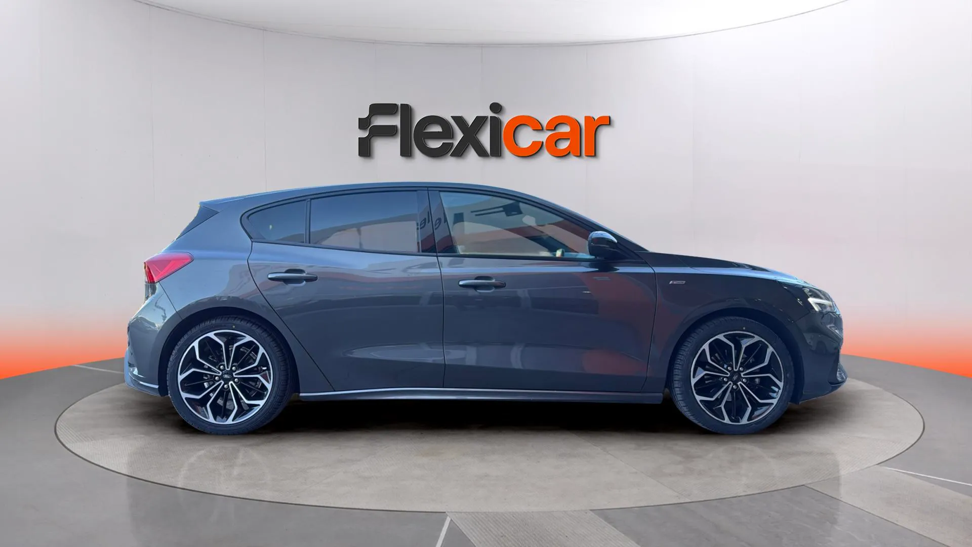 Ford Focus 1.0 EcoBoost ST-Line X - foto 5