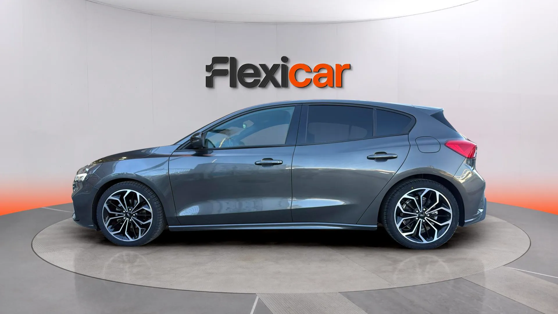 Ford Focus 1.0 EcoBoost ST-Line X - foto 4