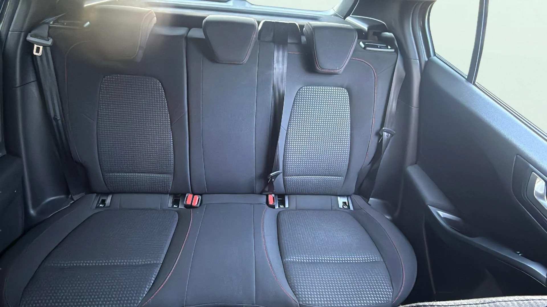 Ford Focus 1.0 EcoBoost ST-Line X - foto 14