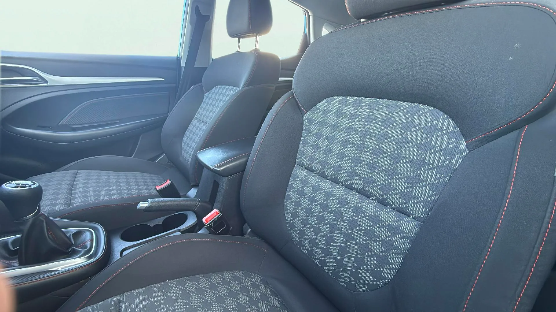 MG ZS 1.5 Comfort - foto 13