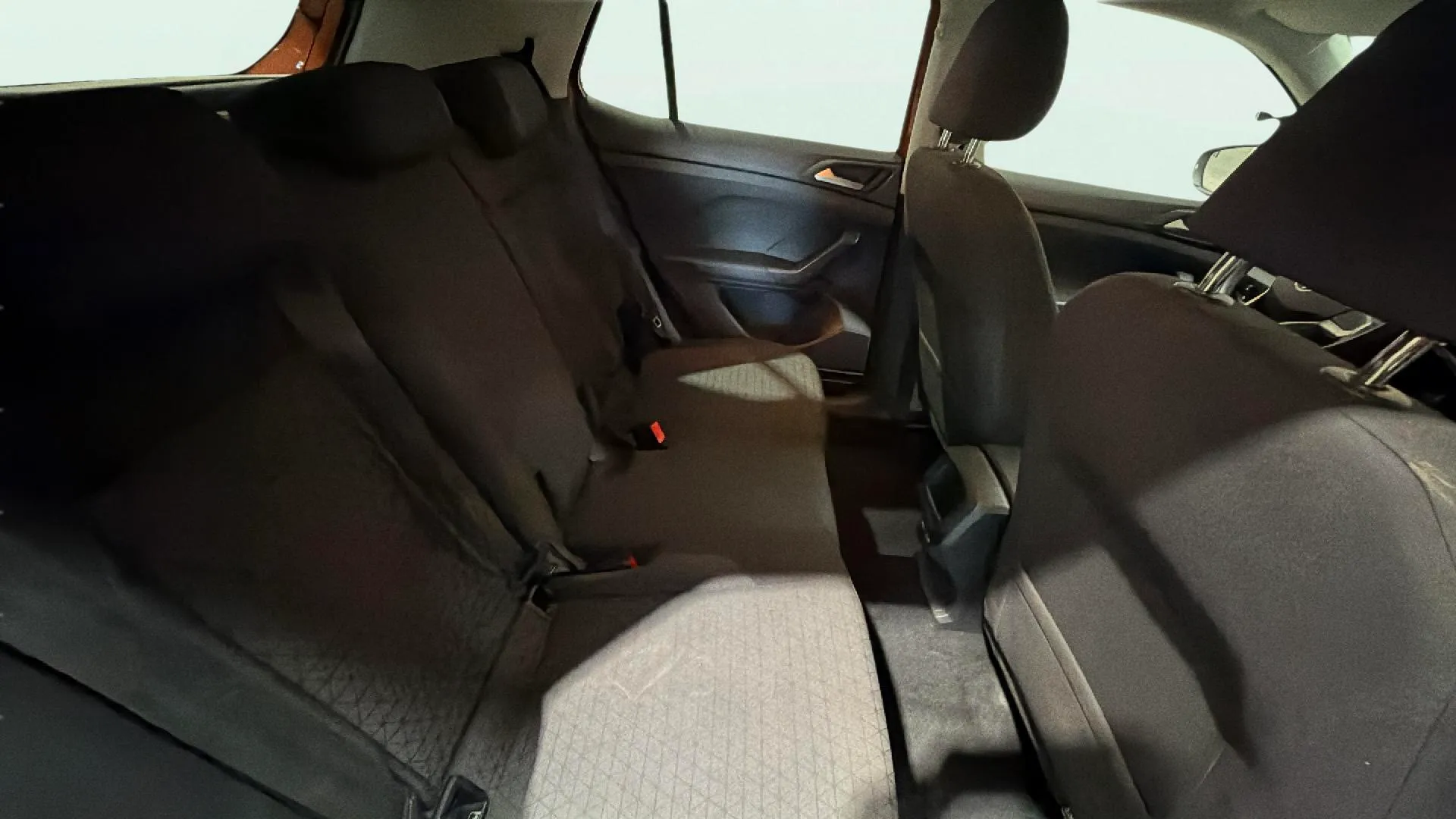 Volkswagen T-Cross Advance 1.0 TSI DSG - foto 12